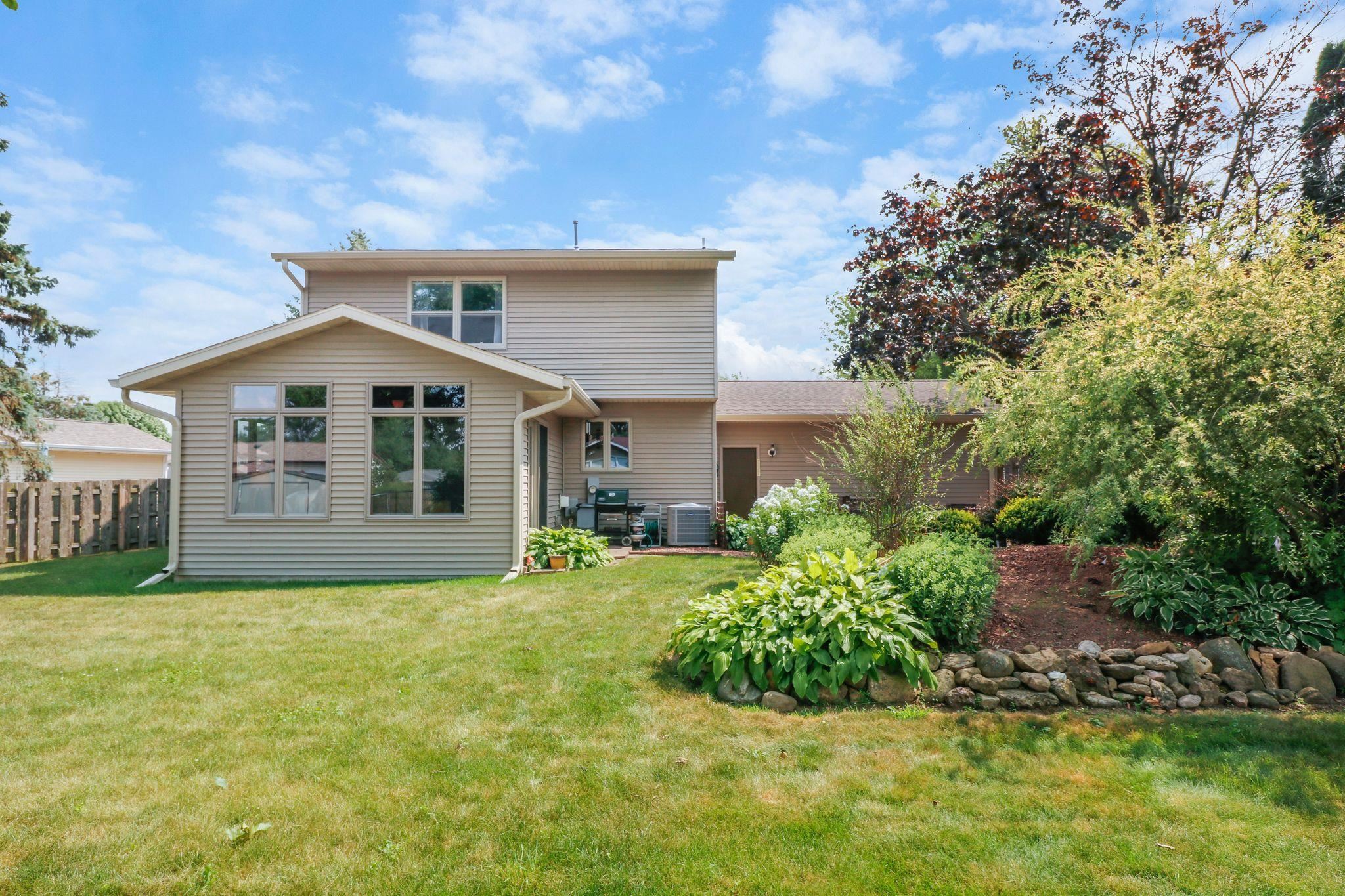 489 Cherry Wood Drive
