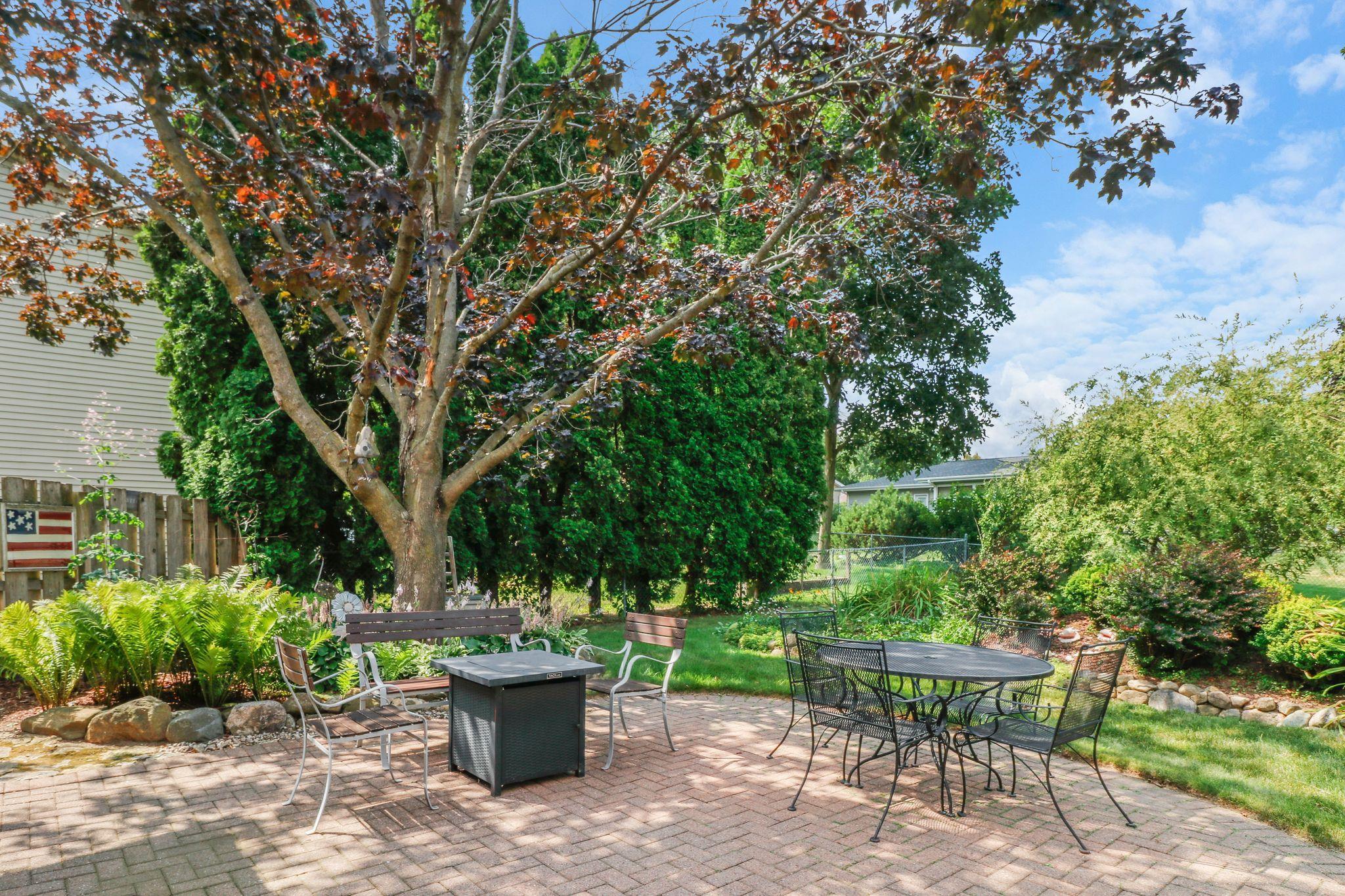 489 Cherry Wood Drive