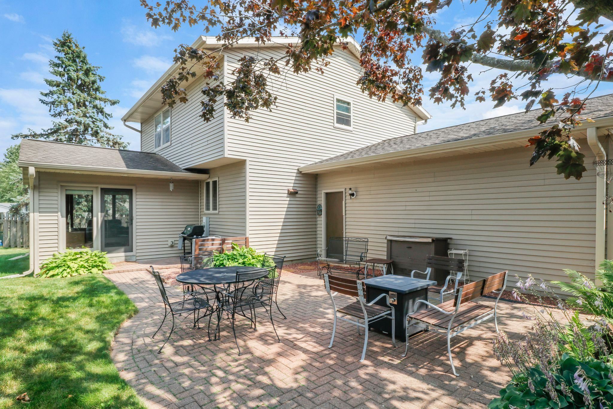 489 Cherry Wood Drive