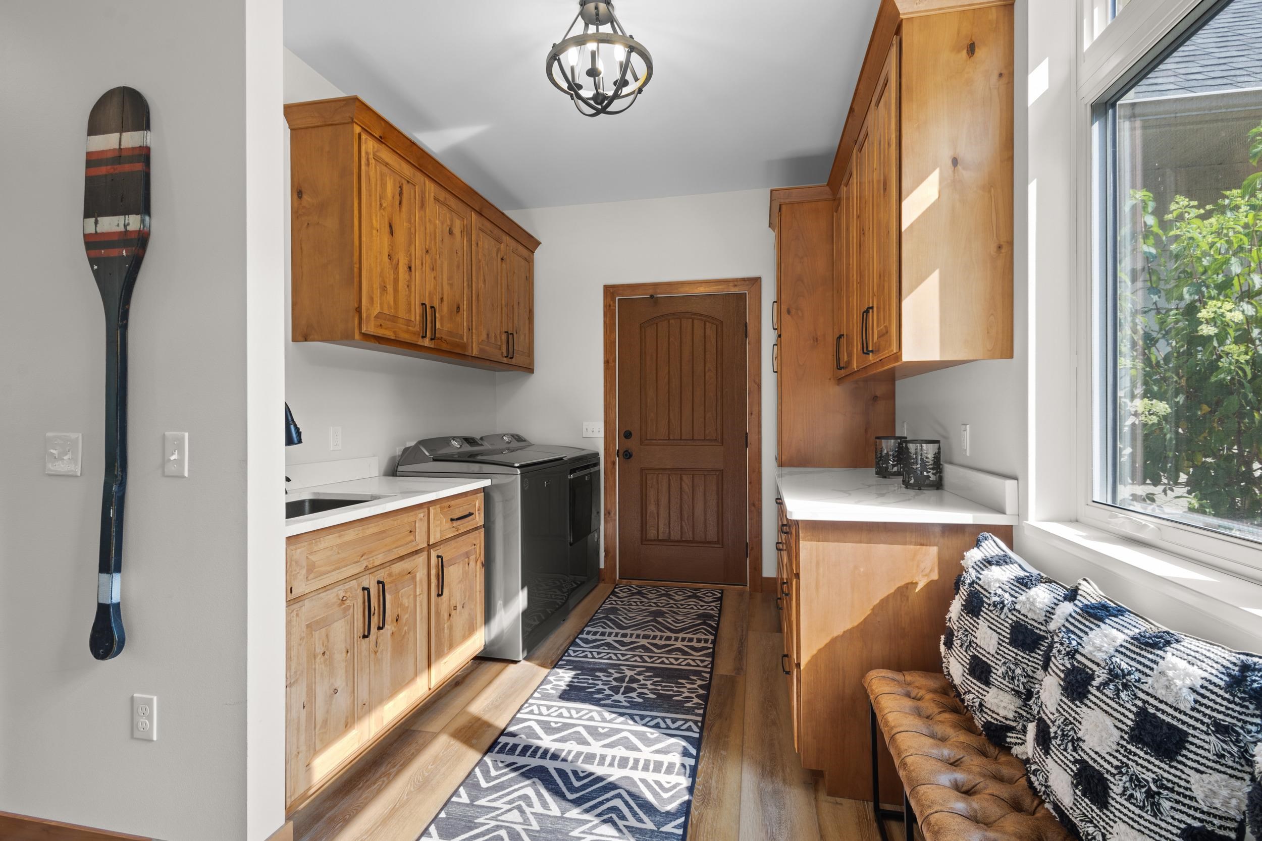 855 S Shore Drive