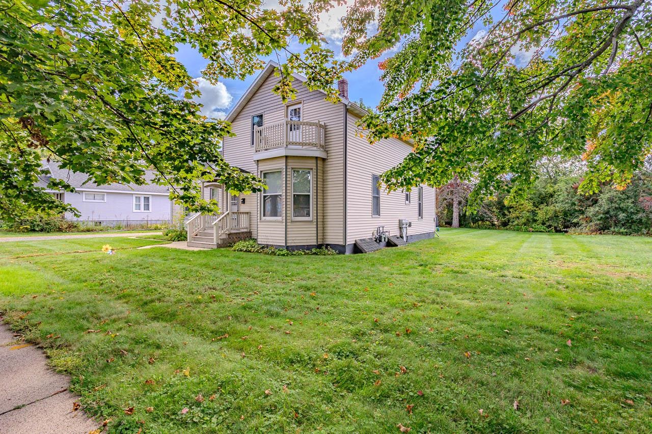 907 Single Avenue