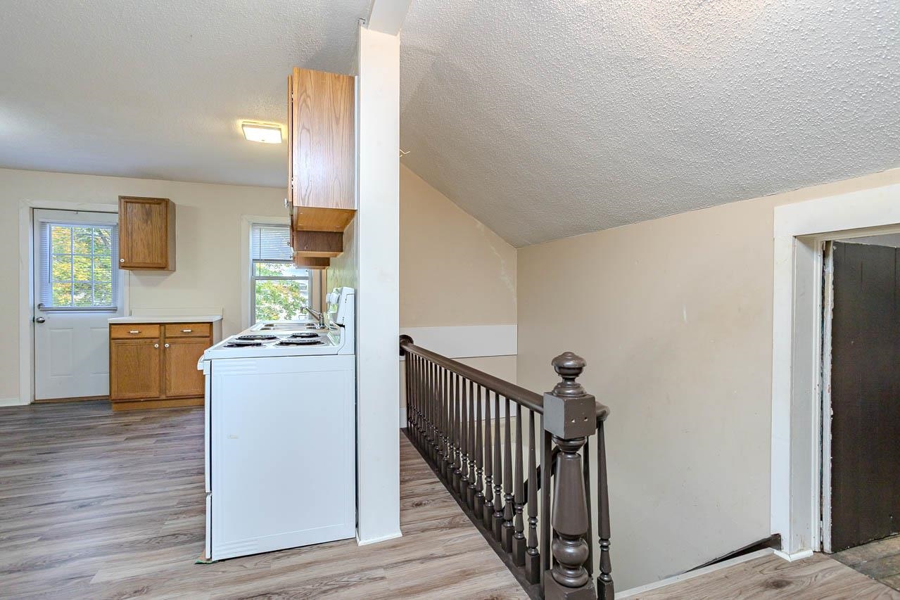 907 Single Avenue