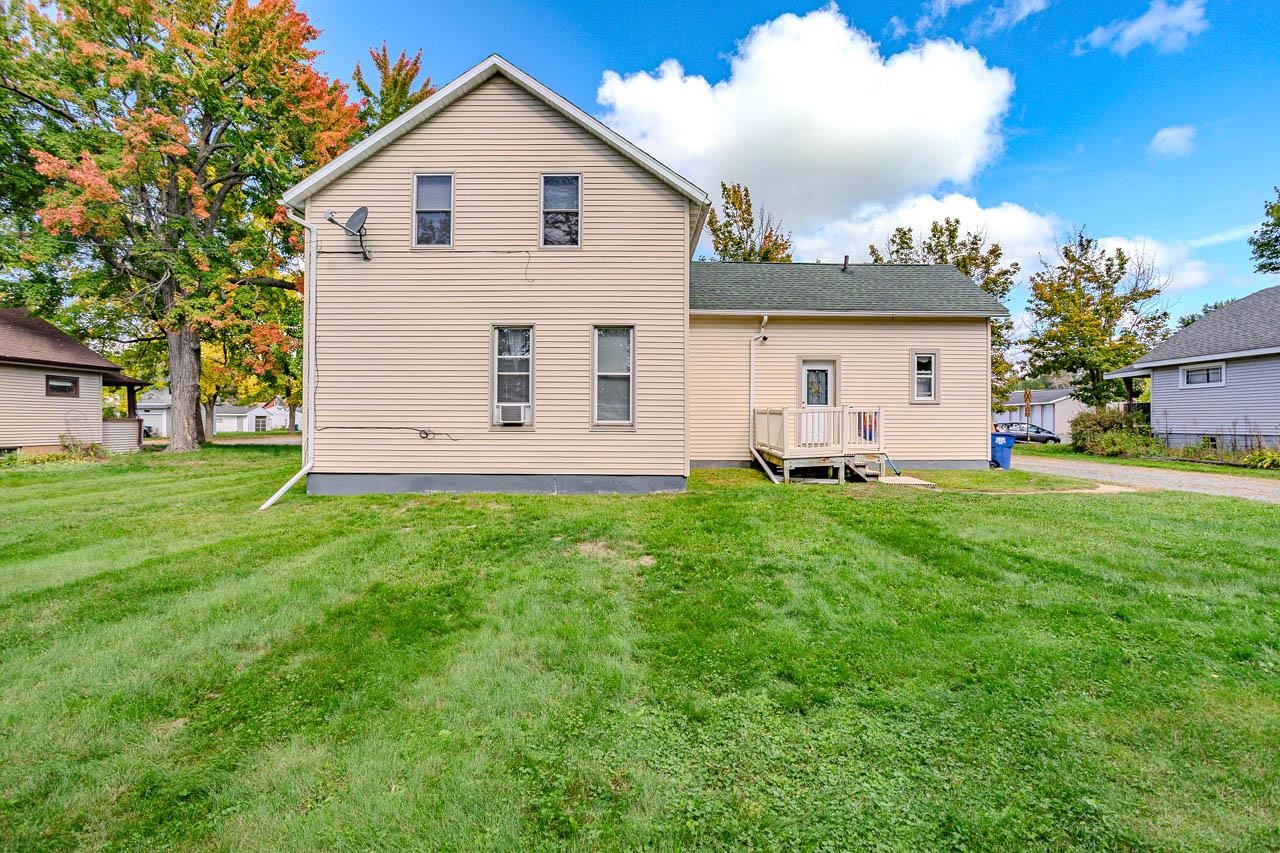 907 Single Avenue