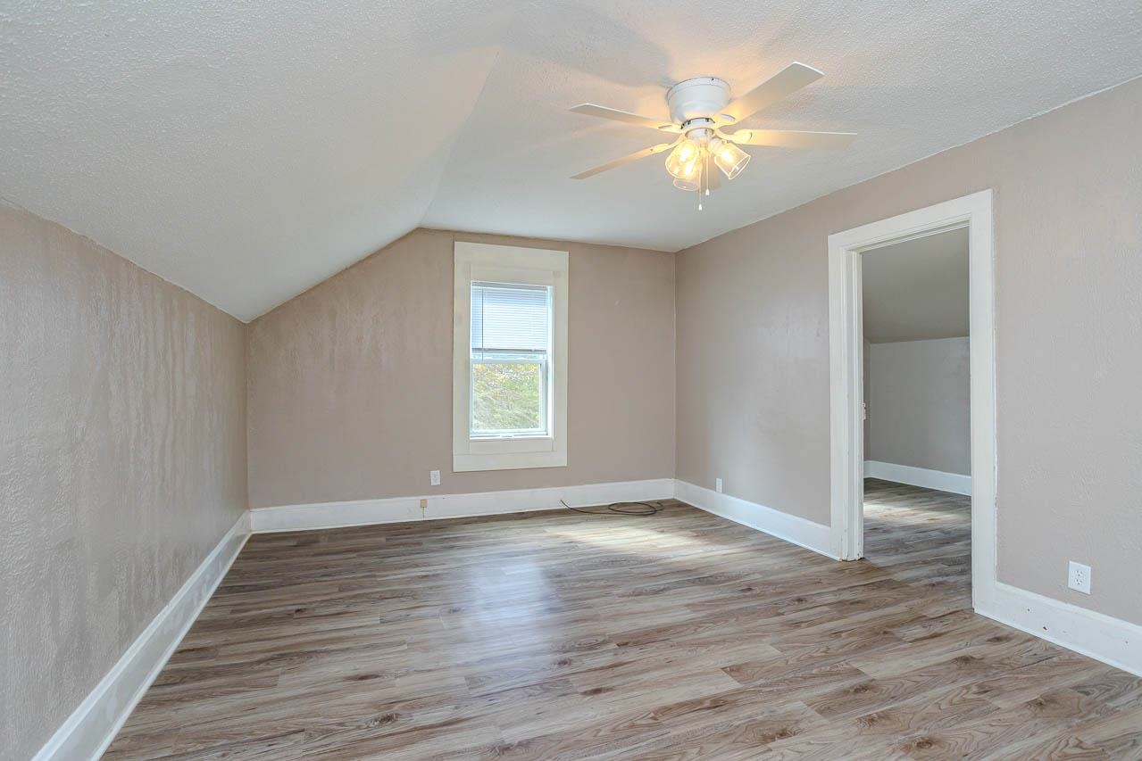 907 Single Avenue