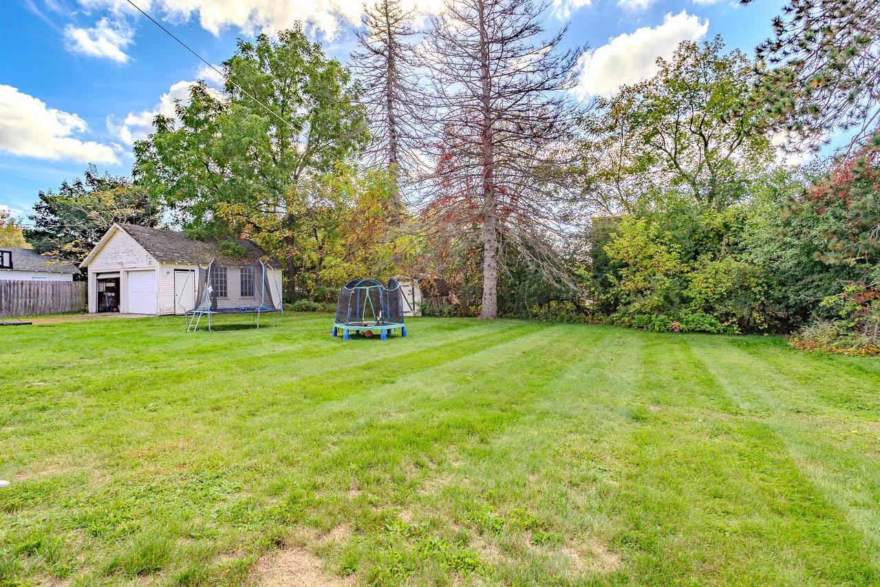 907 Single Avenue
