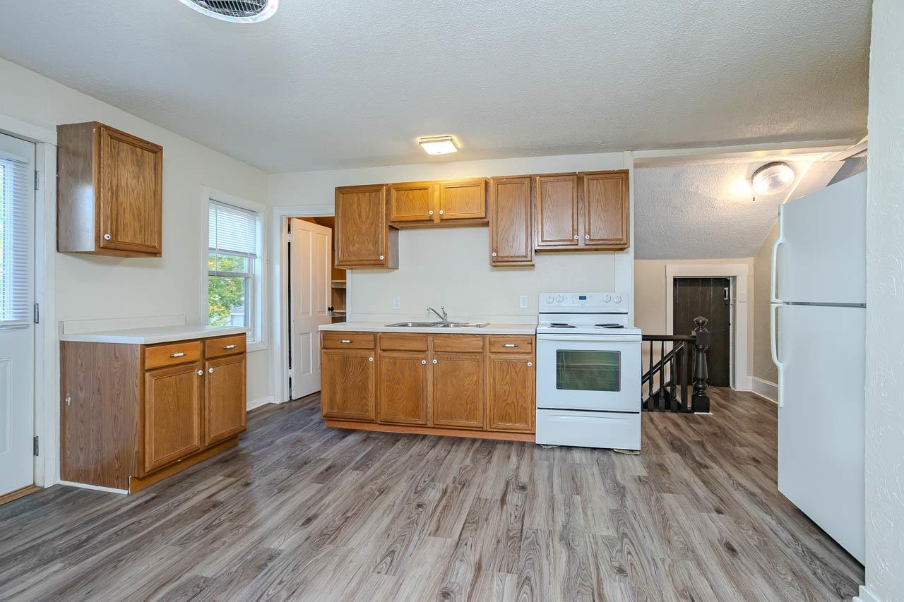 907 Single Avenue