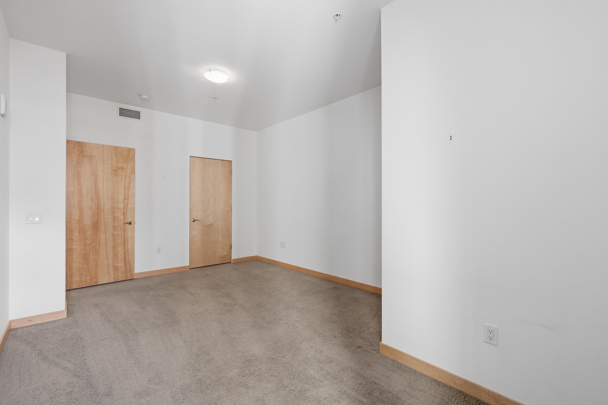 309 W Washington Avenue 412