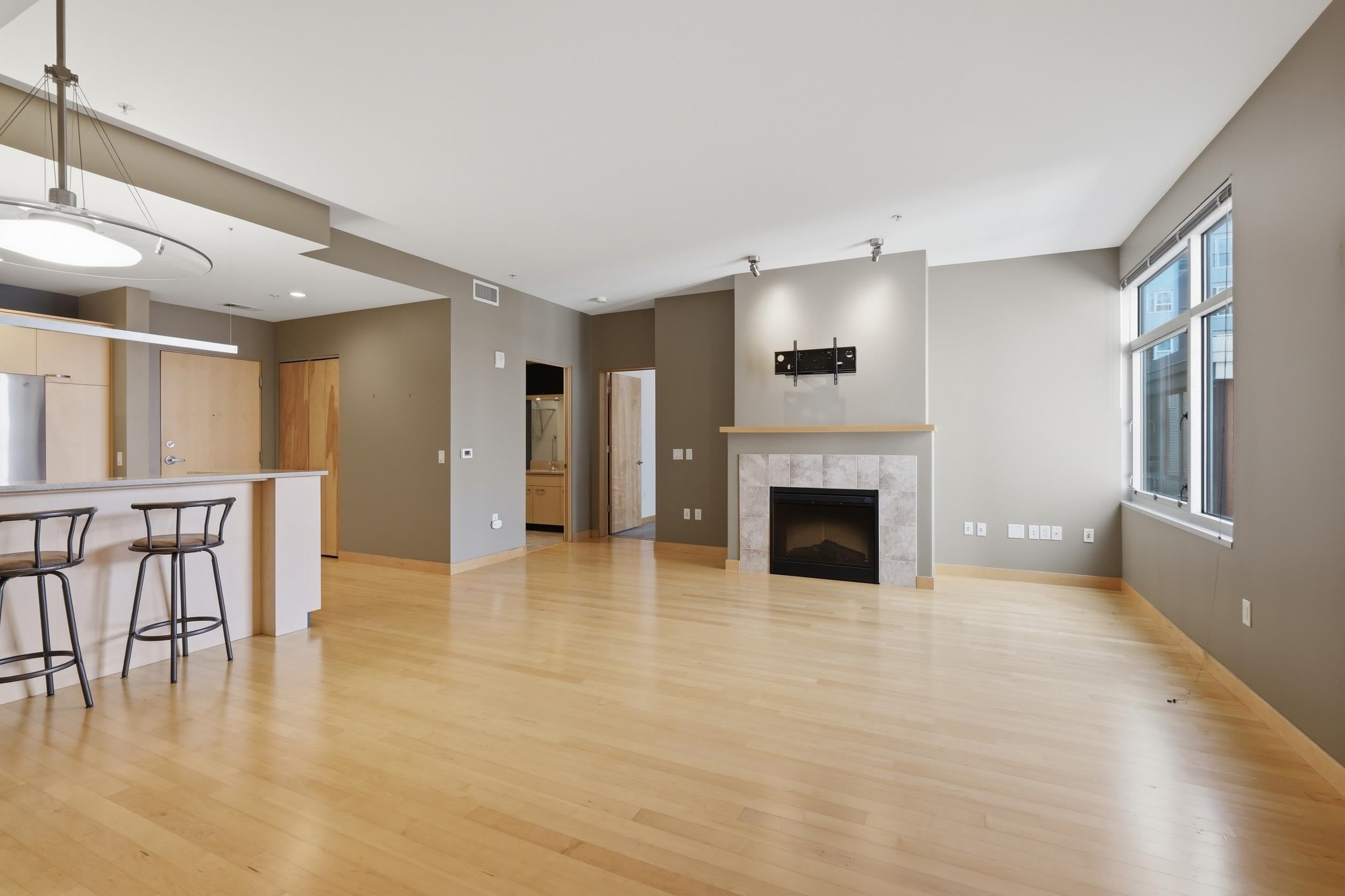 309 W Washington Avenue 412