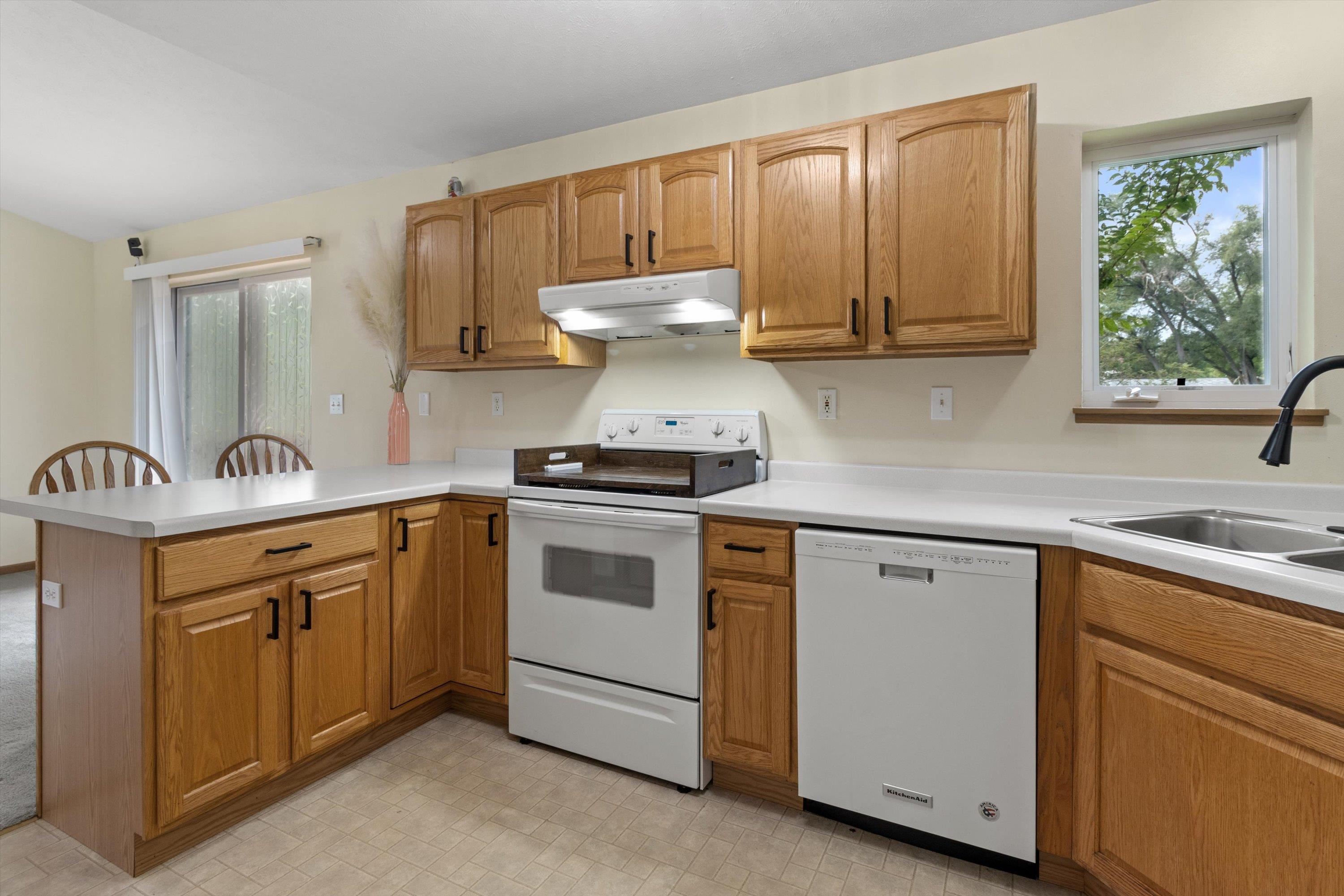325 W Rice Drive
