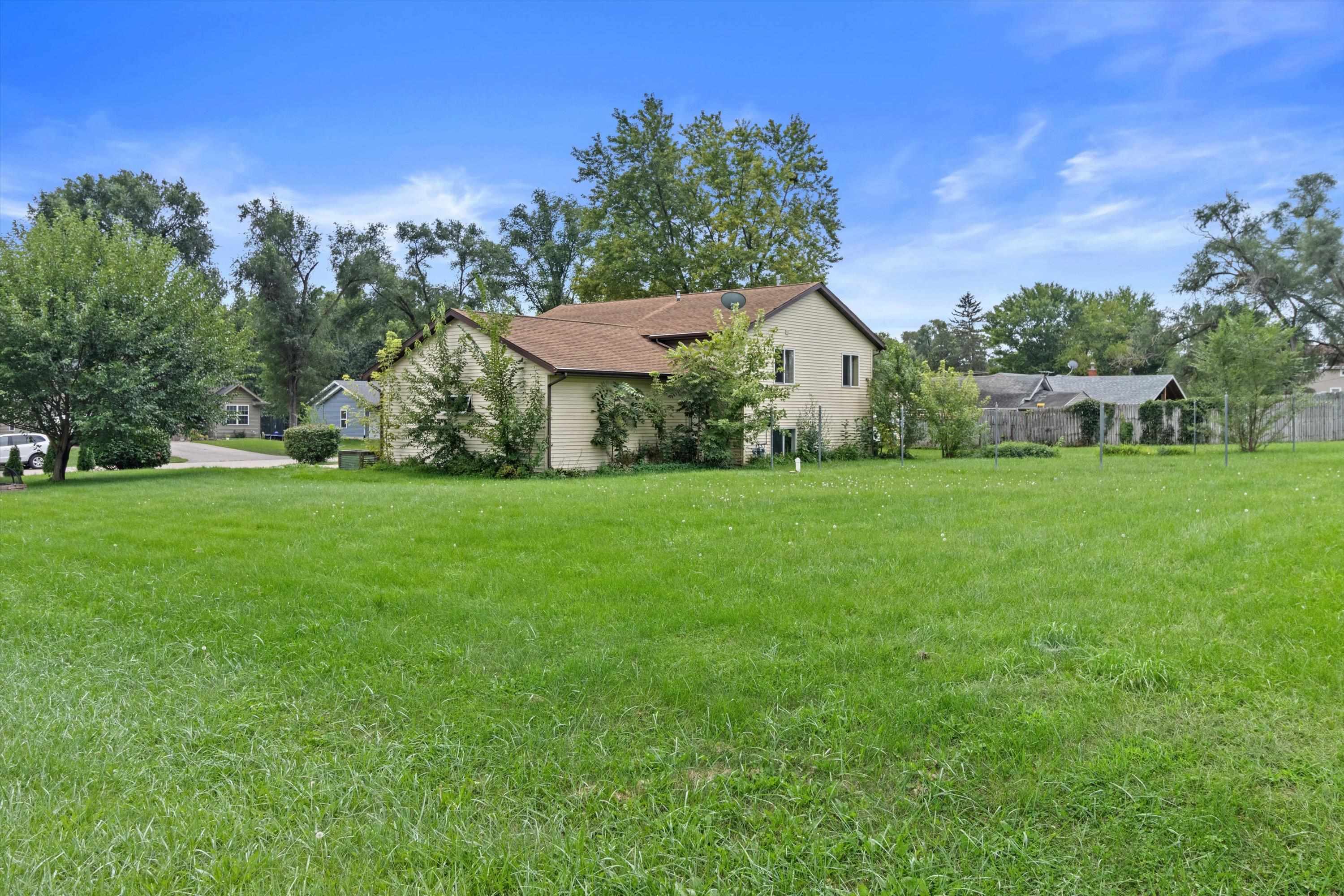 325 W Rice Drive