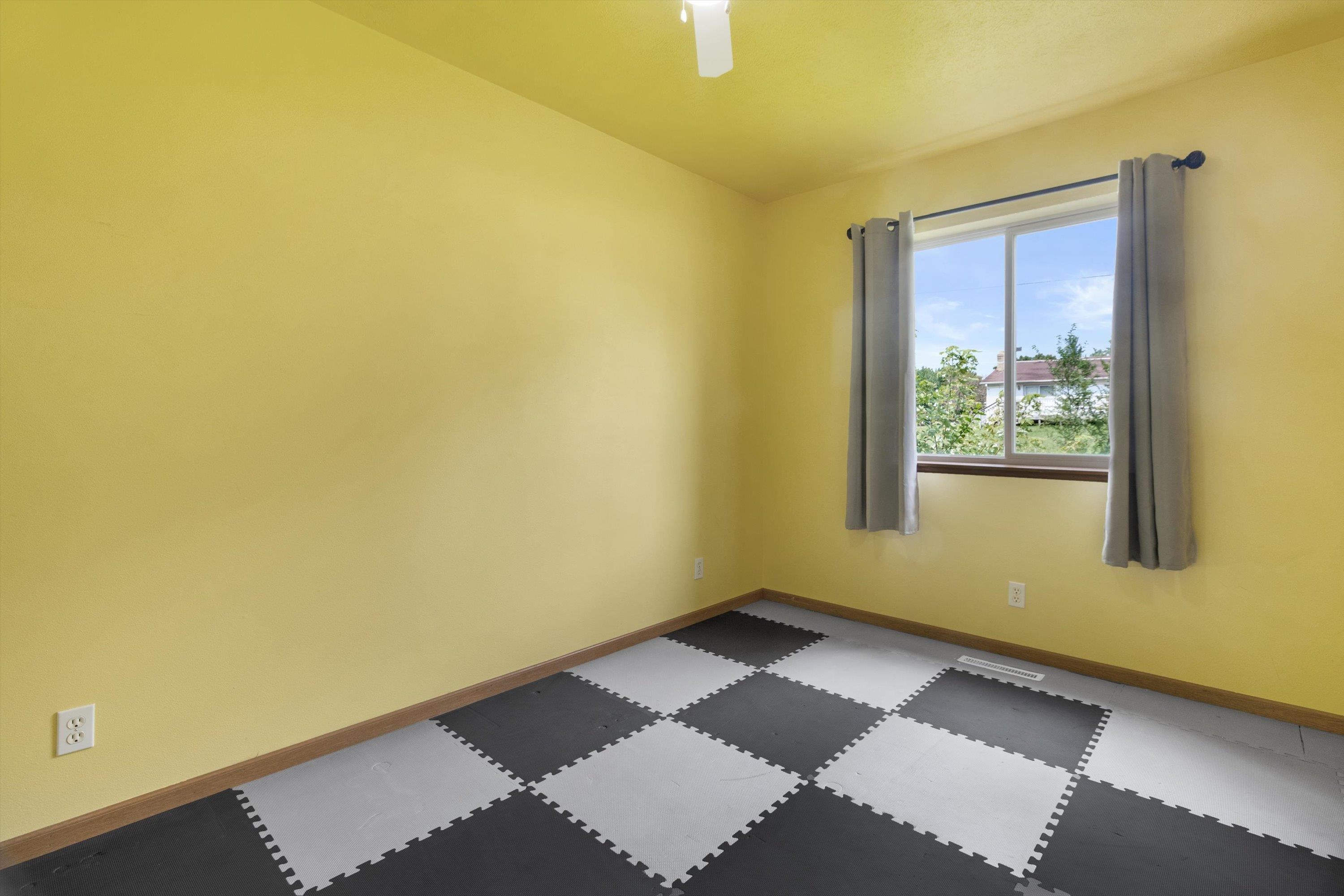 325 W Rice Drive