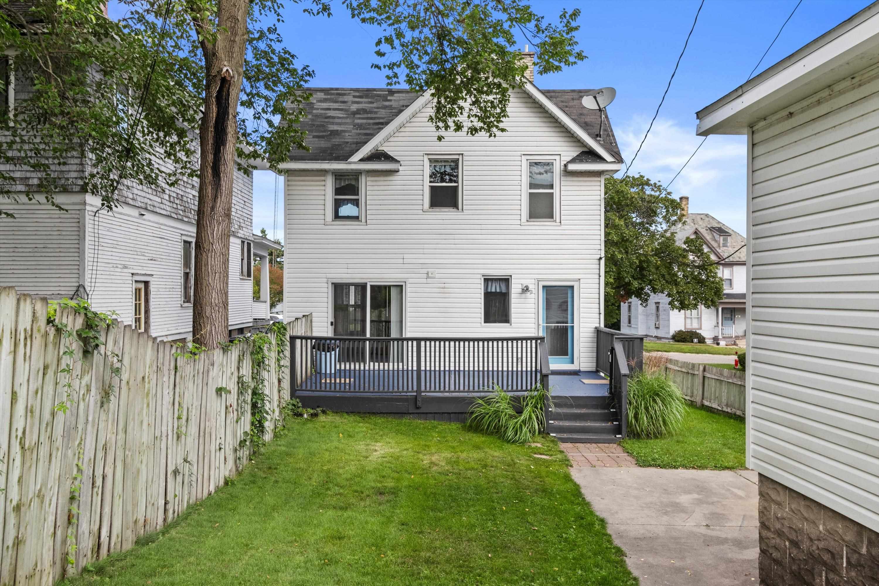 112 W Howard Street