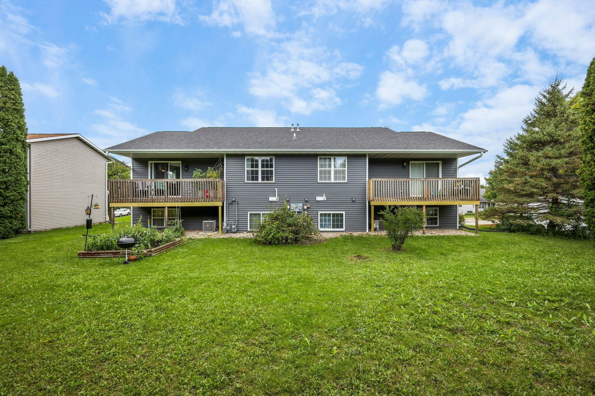 824 N Clover Lane