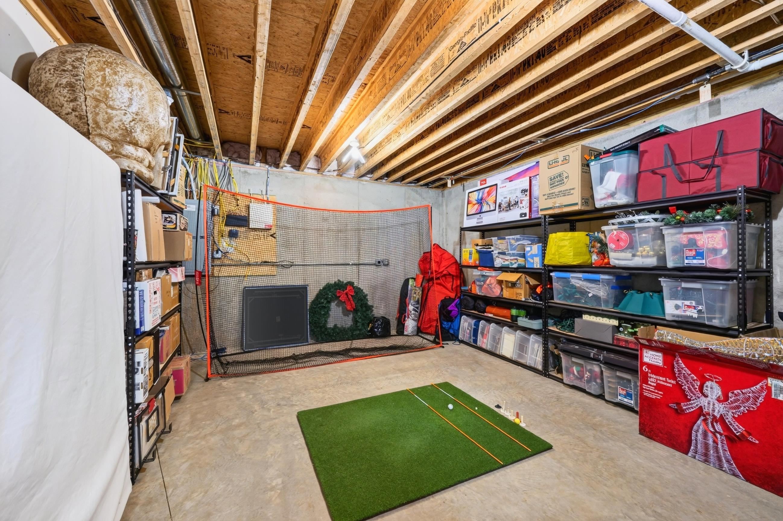 930 Winding Way