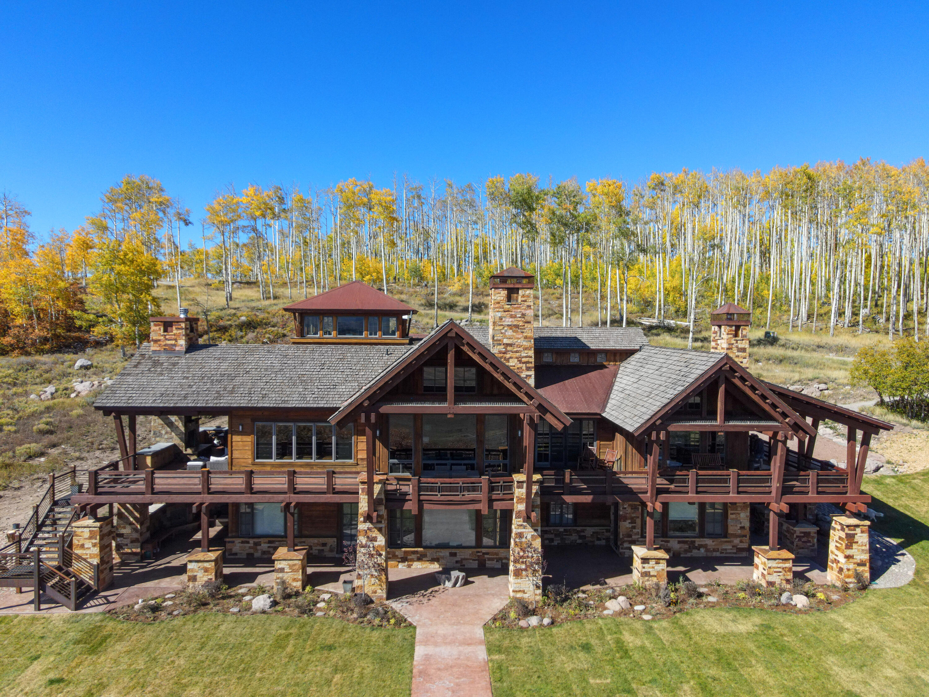 814 Hull Ridge Road