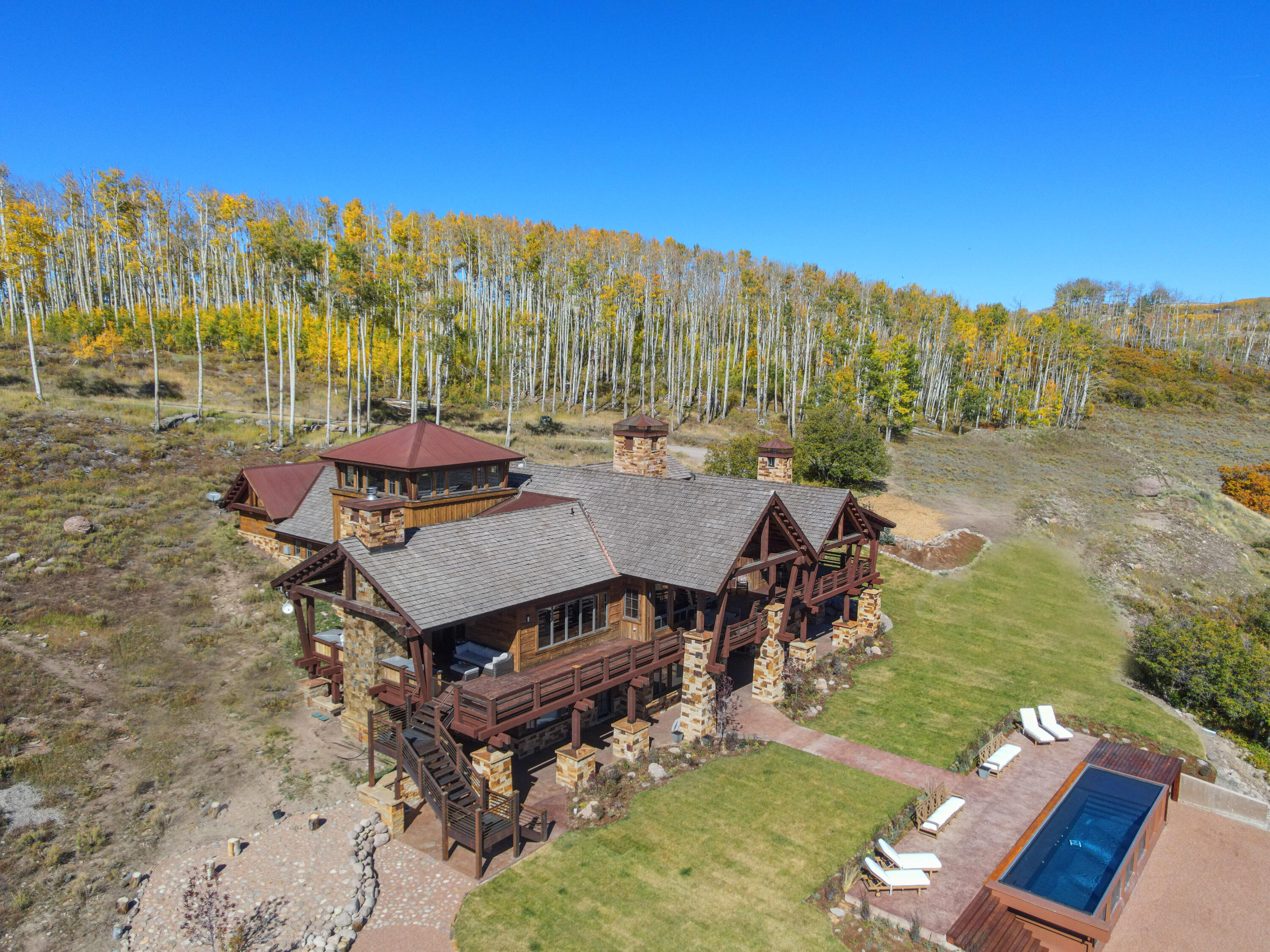 814 Hull Ridge Road