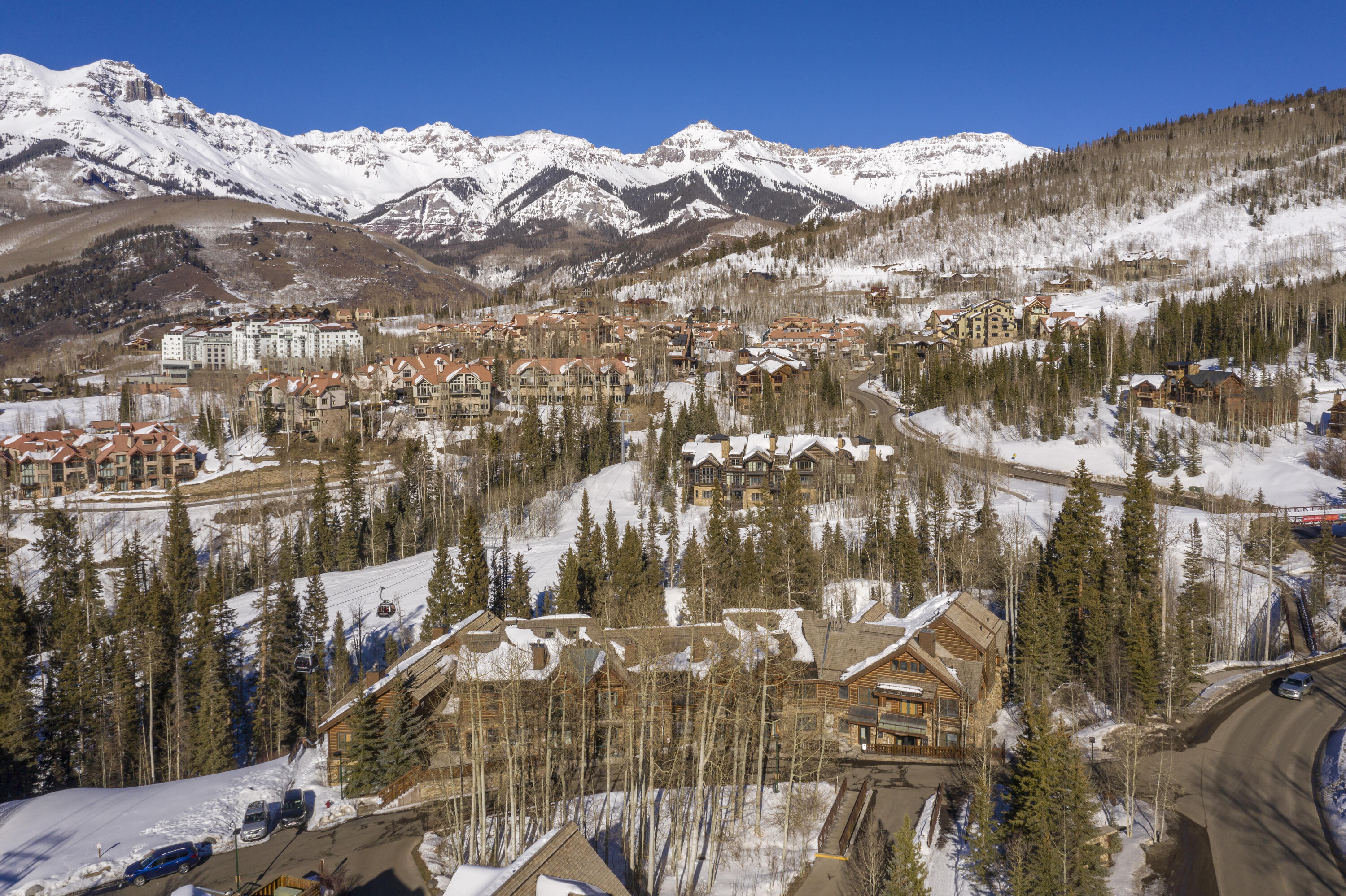 457 Mountain Village Boulevard