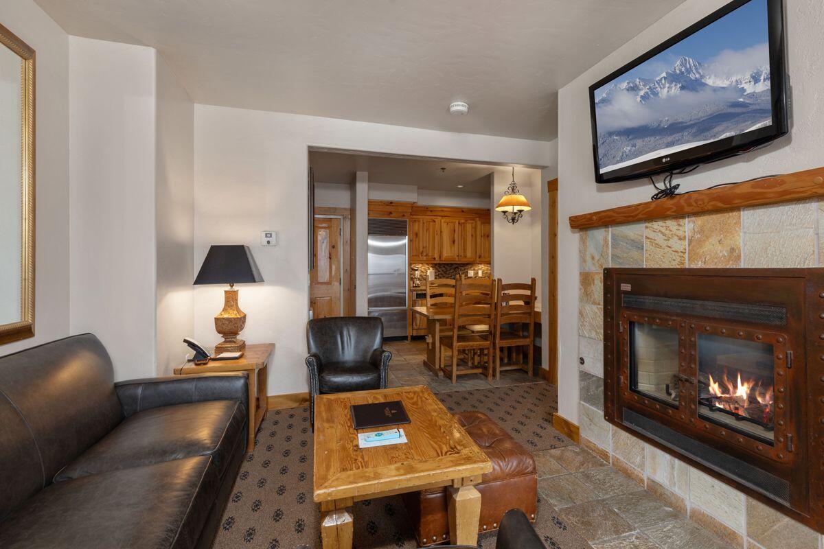 457 Mountain Village Boulevard