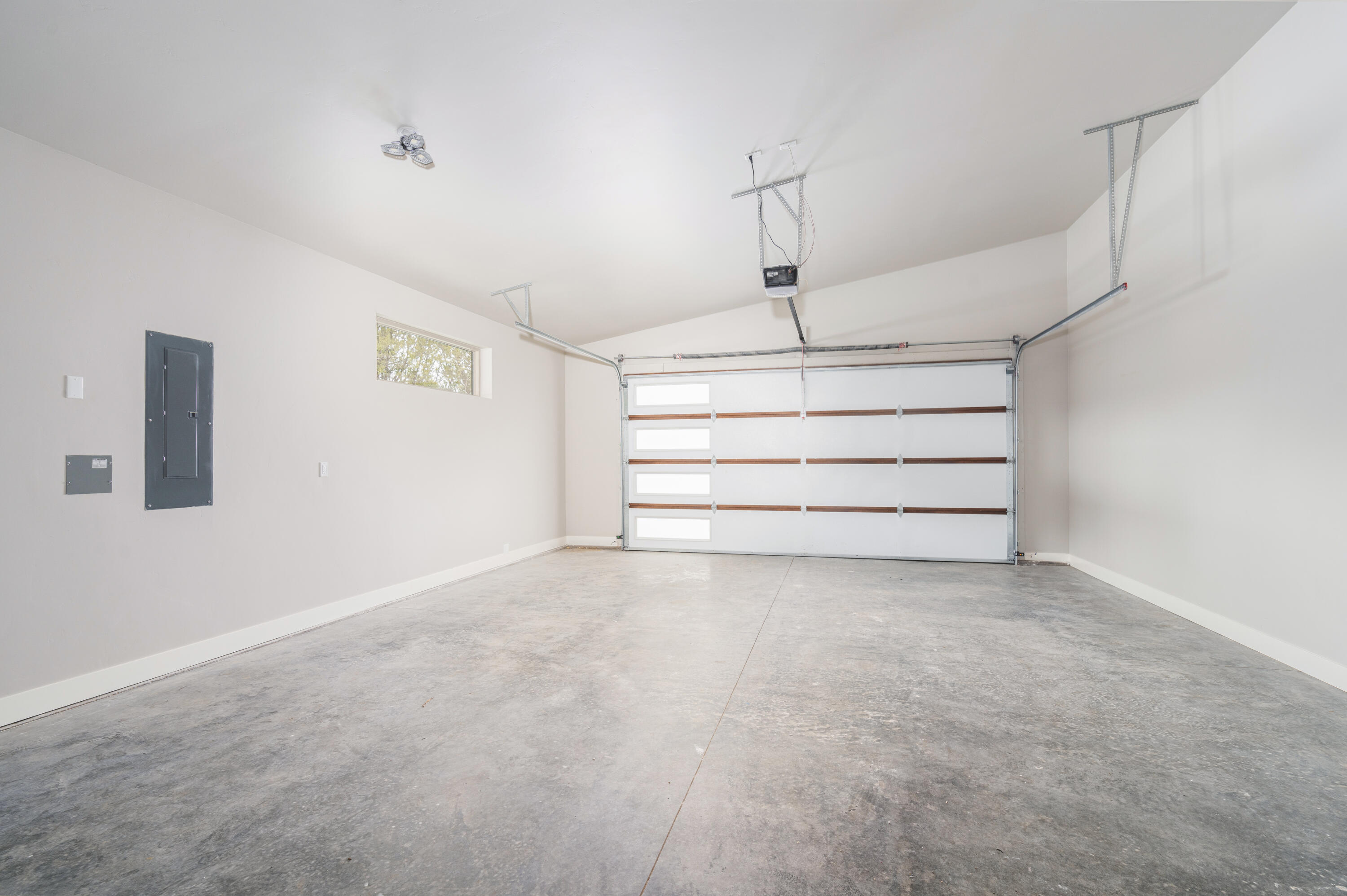 106 N Badger Trail
