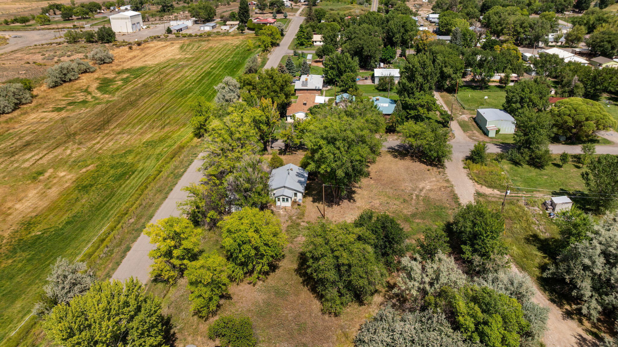 640 W 7th Avenue