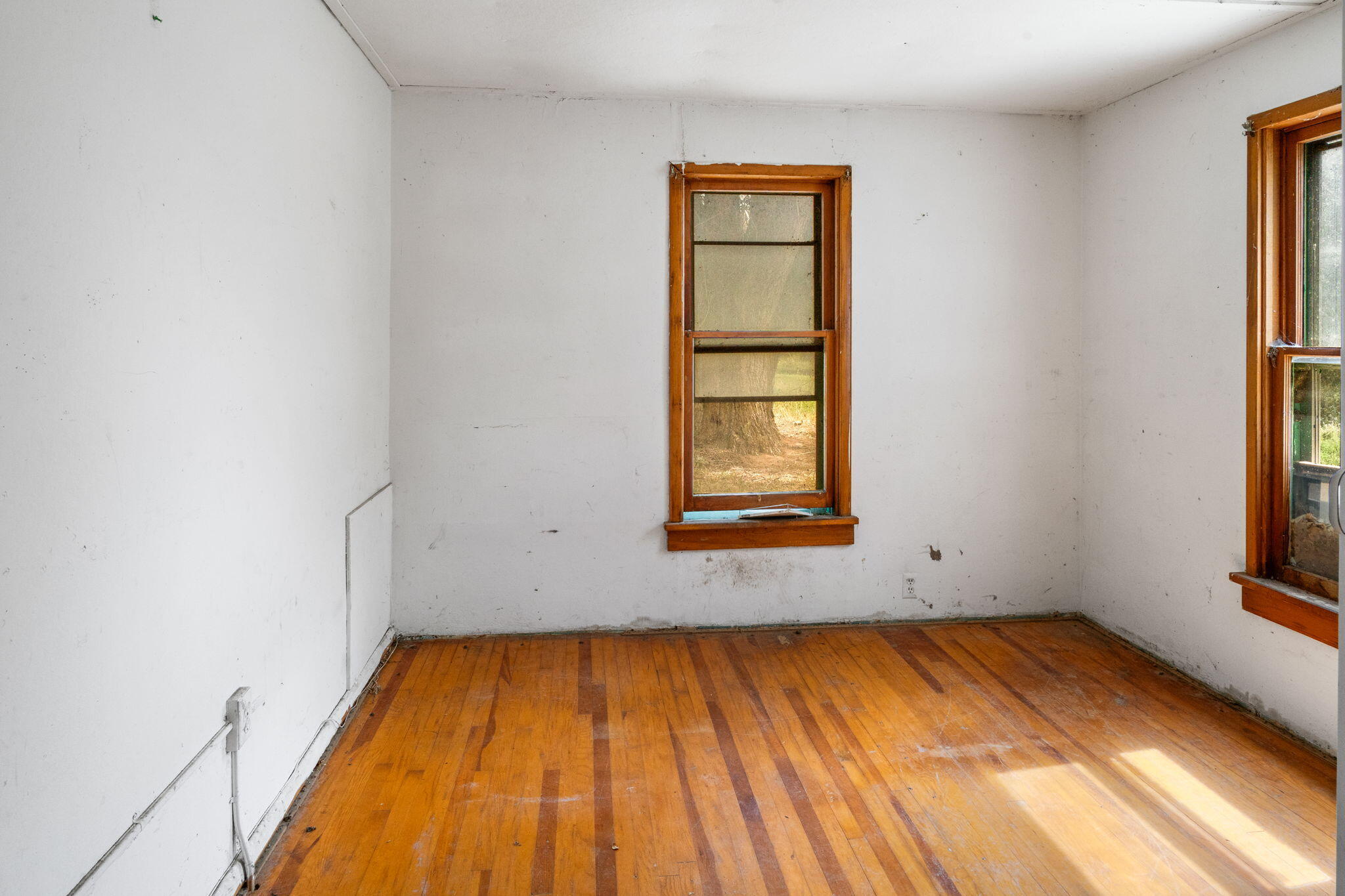 640 W 7th Avenue