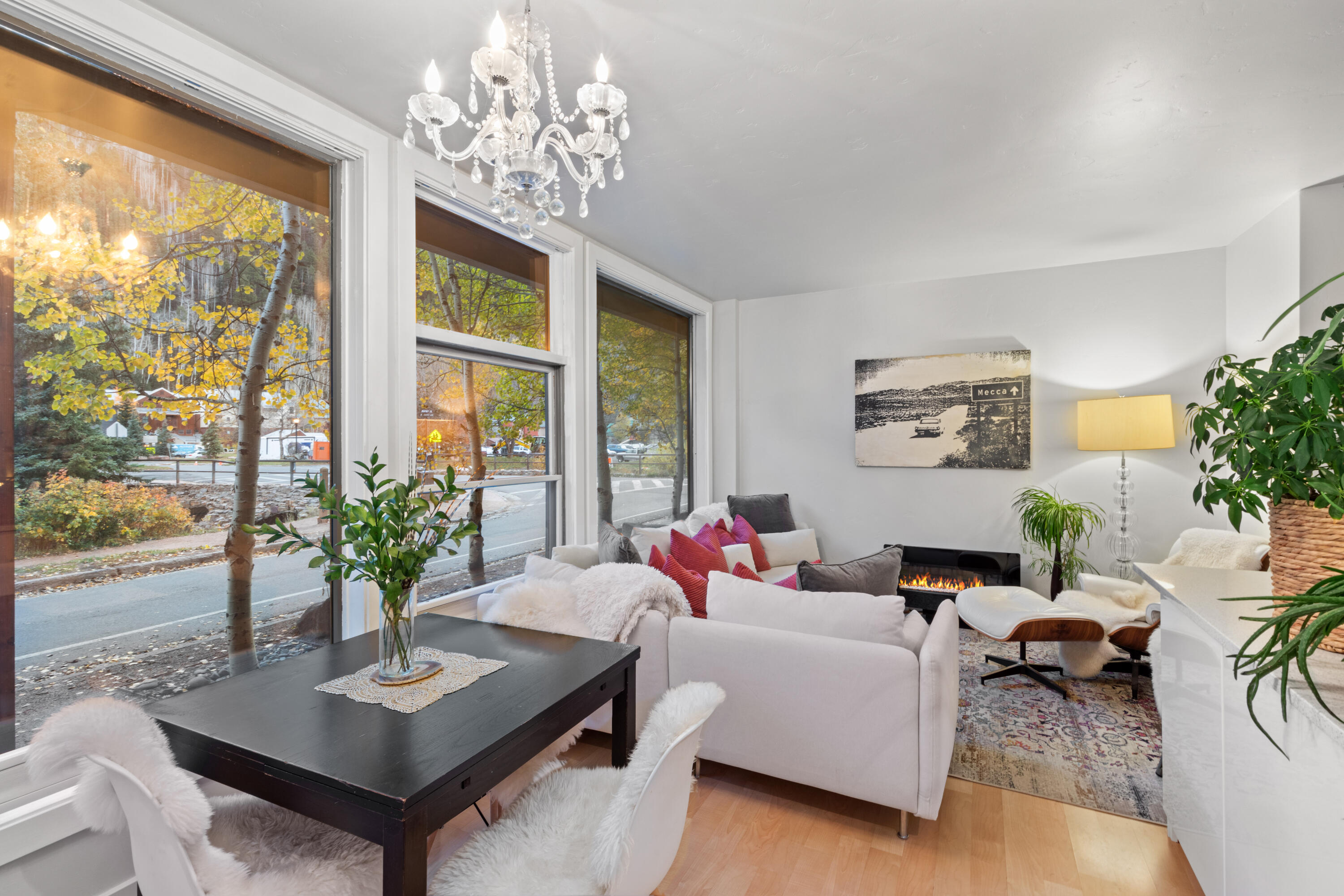 791 W Pacific Avenue