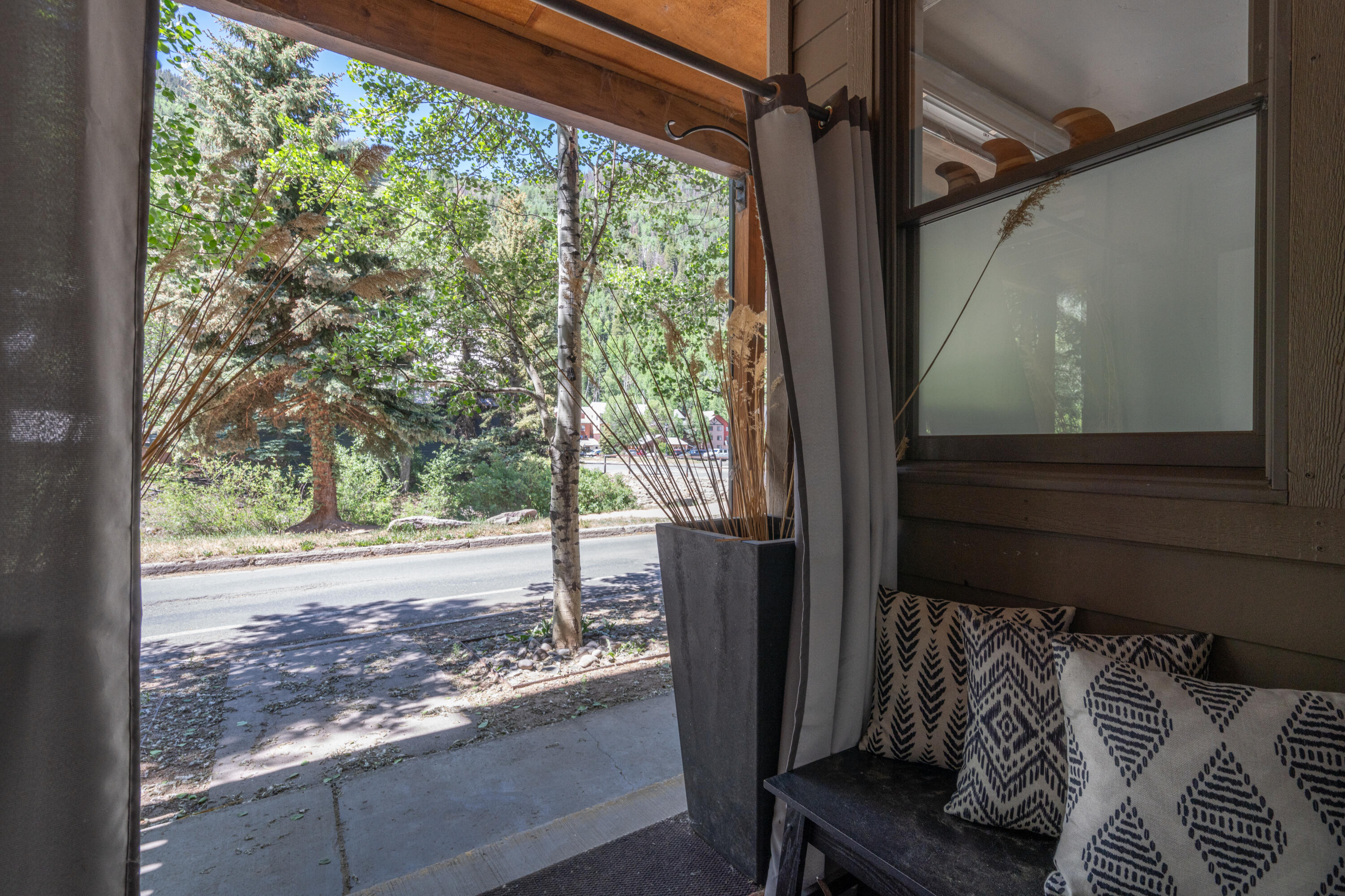 791 W Pacific Avenue