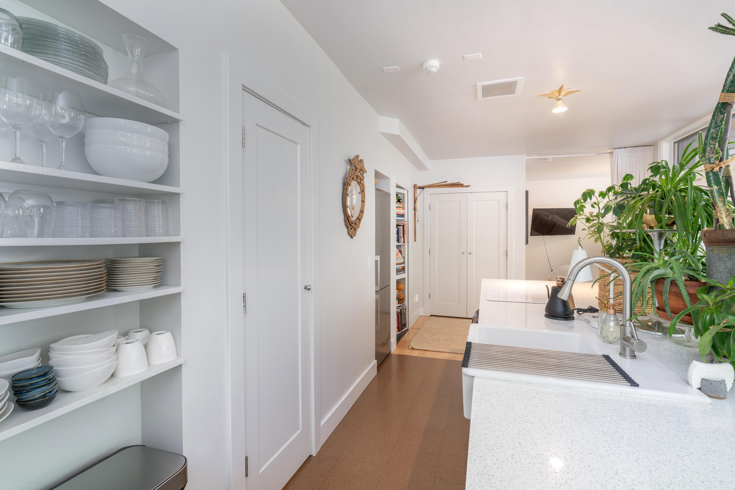 791 W Pacific Avenue