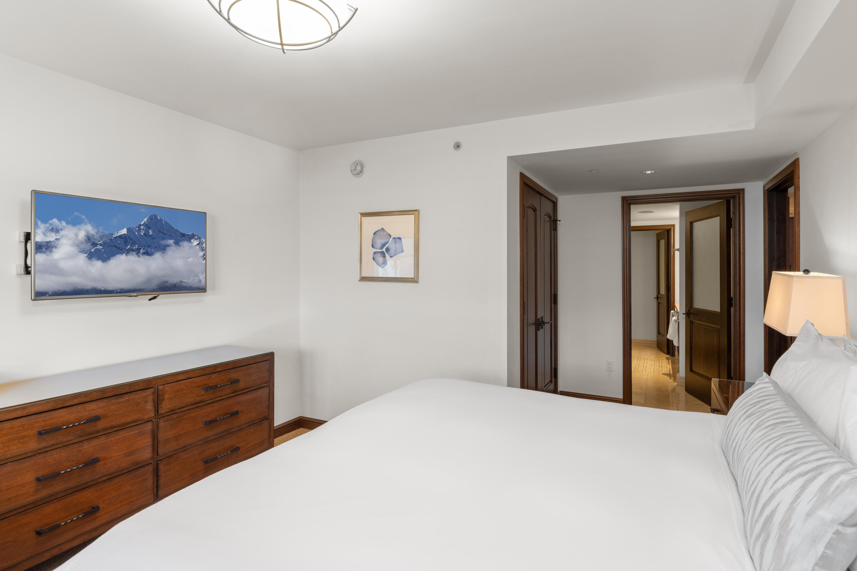 568 Mountain Village Boulevard