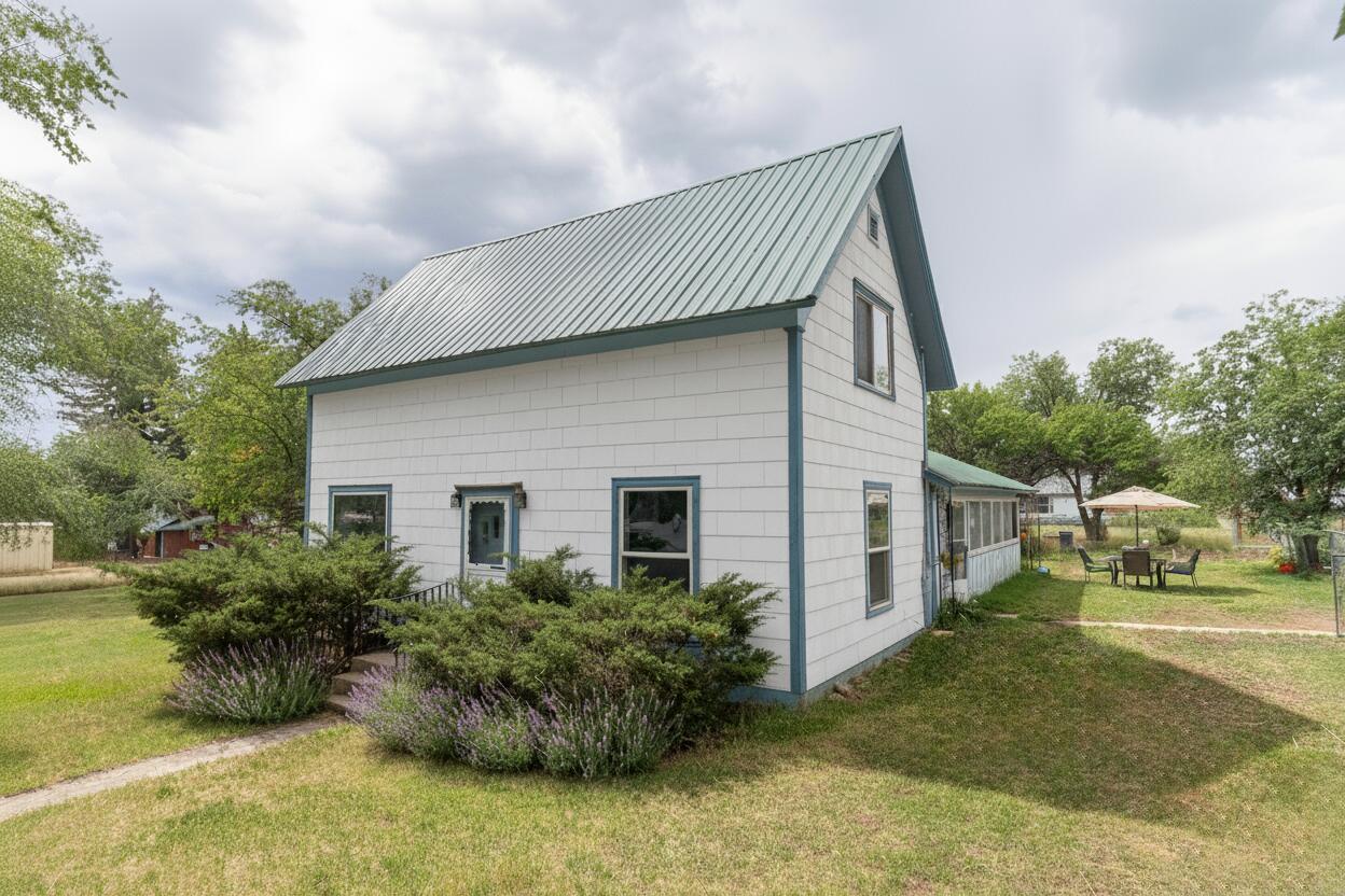 1615 Naturita Street