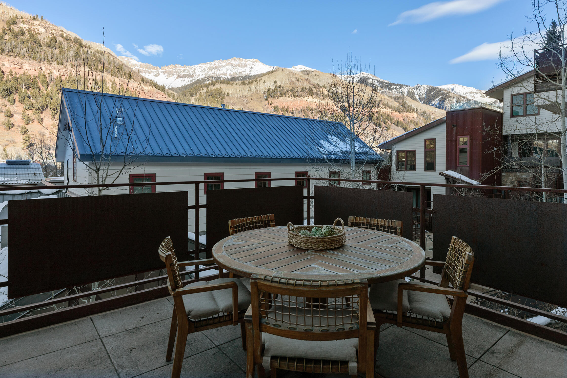 398 S S Davis Street Street