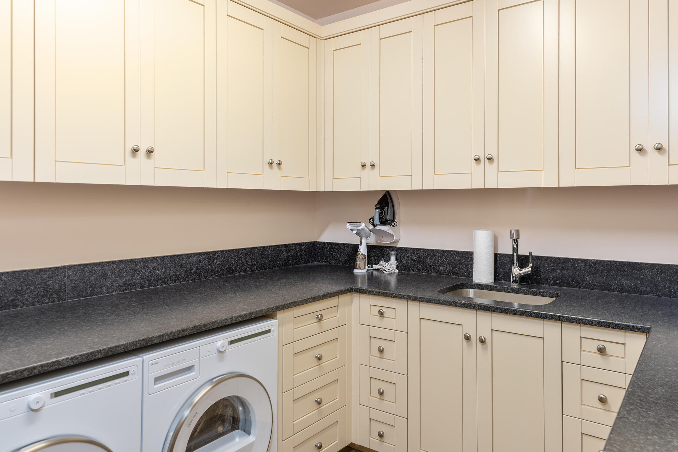 398 S S Davis Street Street