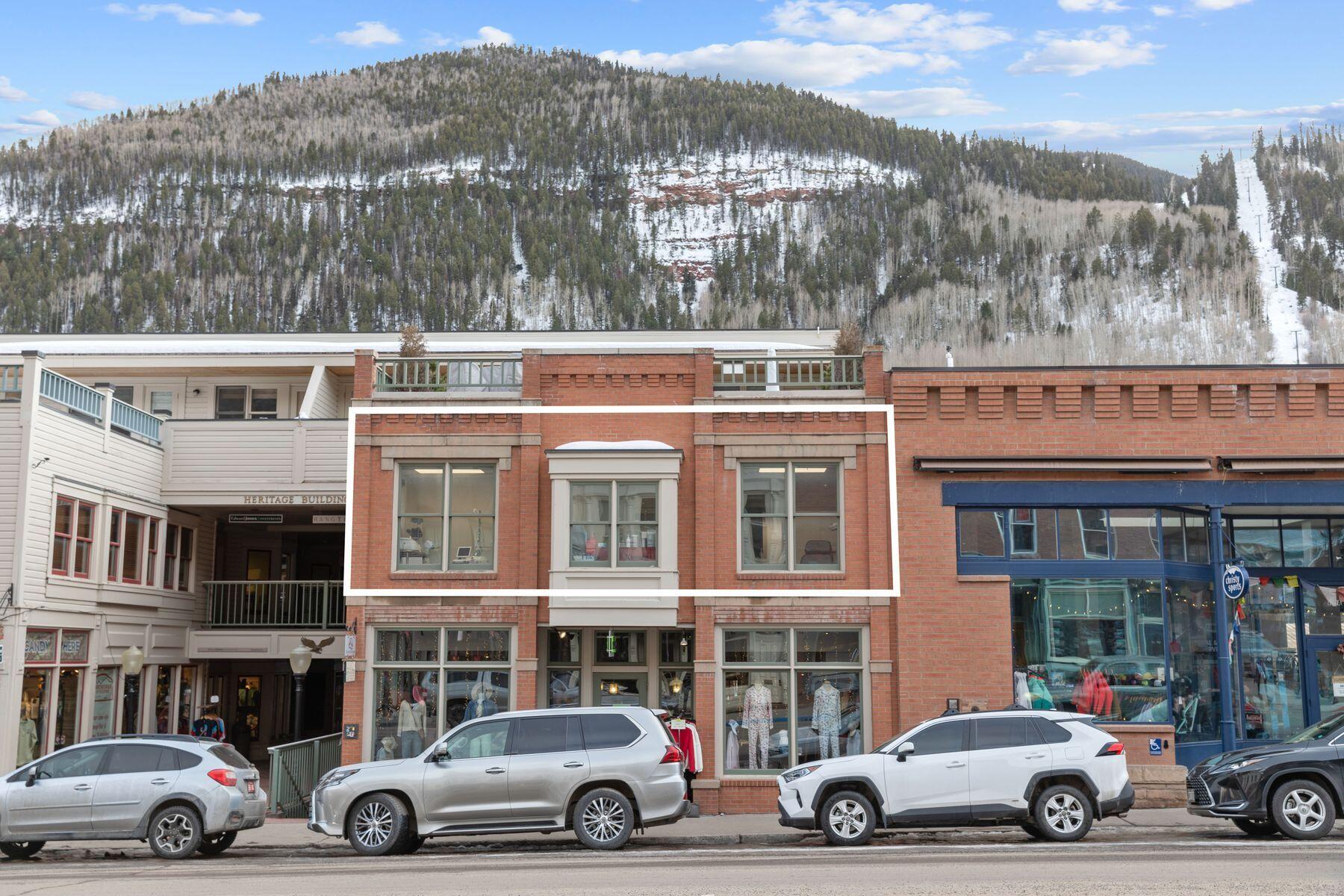 126 W Colorado Avenue