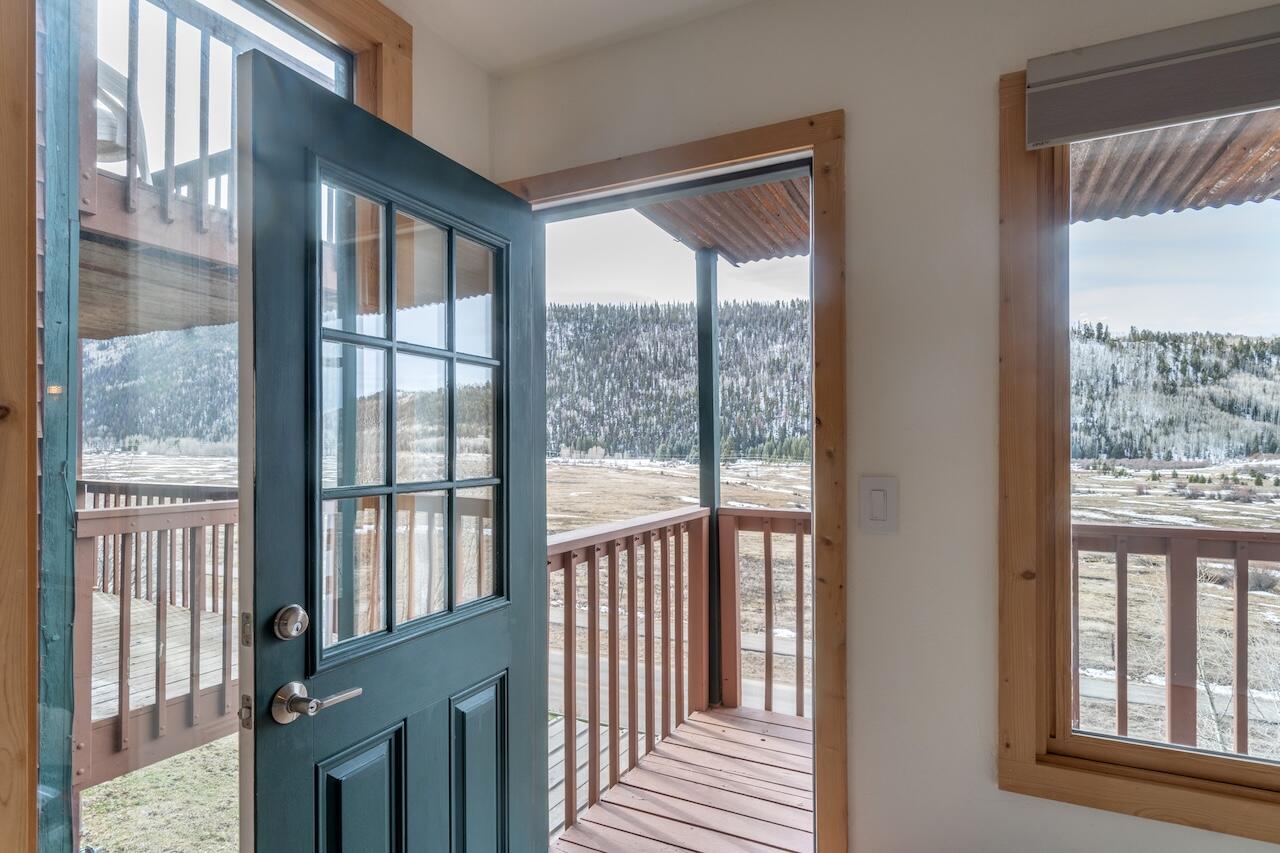 35 Pilot Knob Lane