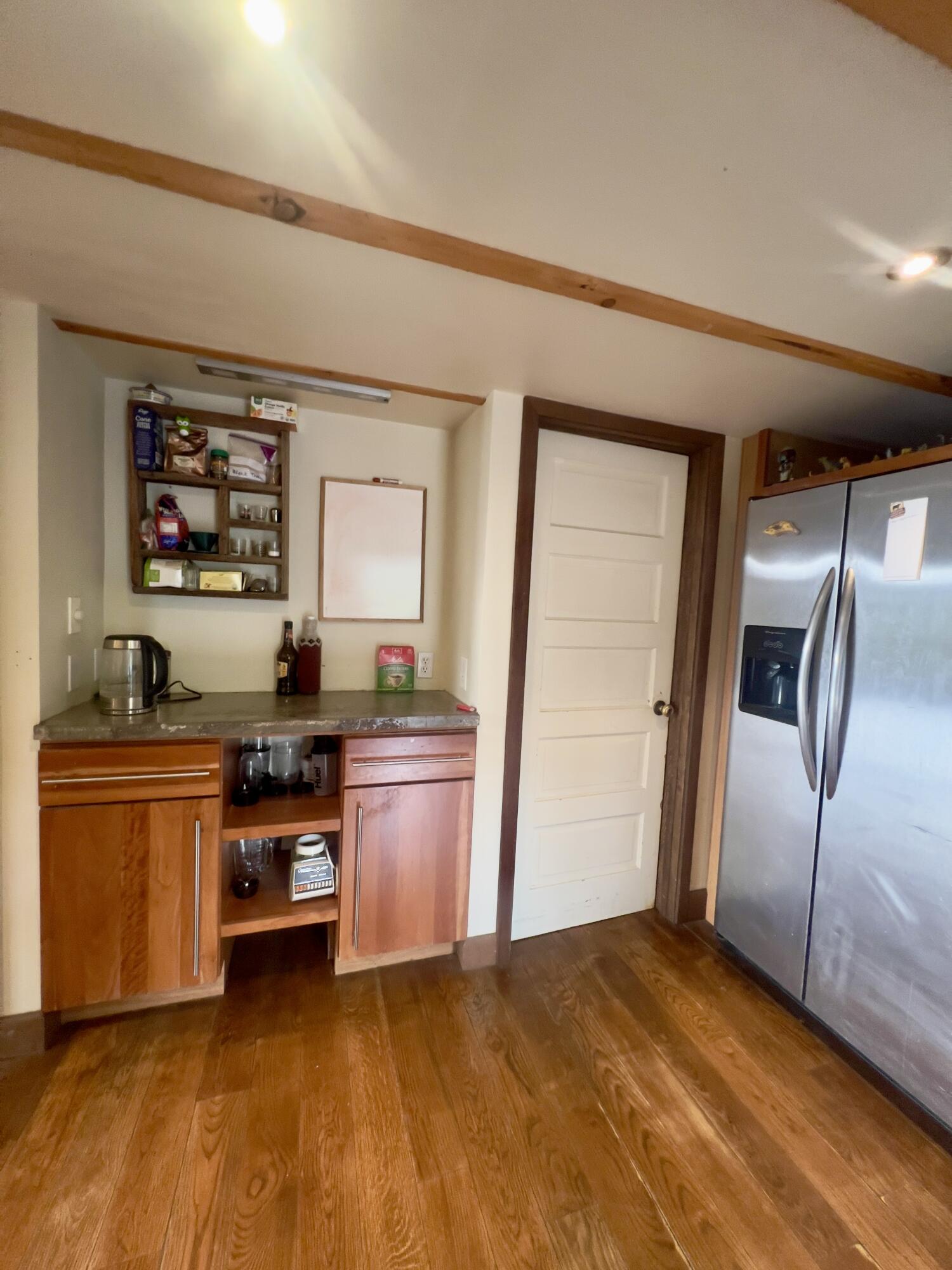 112 Bobtail Street