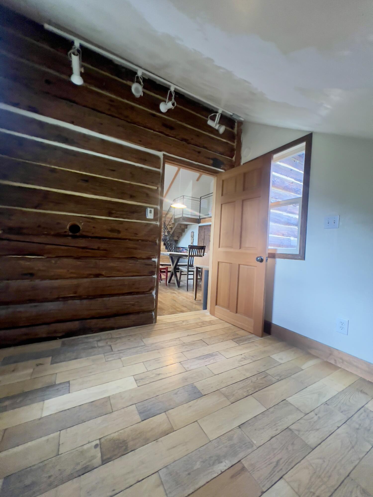 112 Bobtail Street