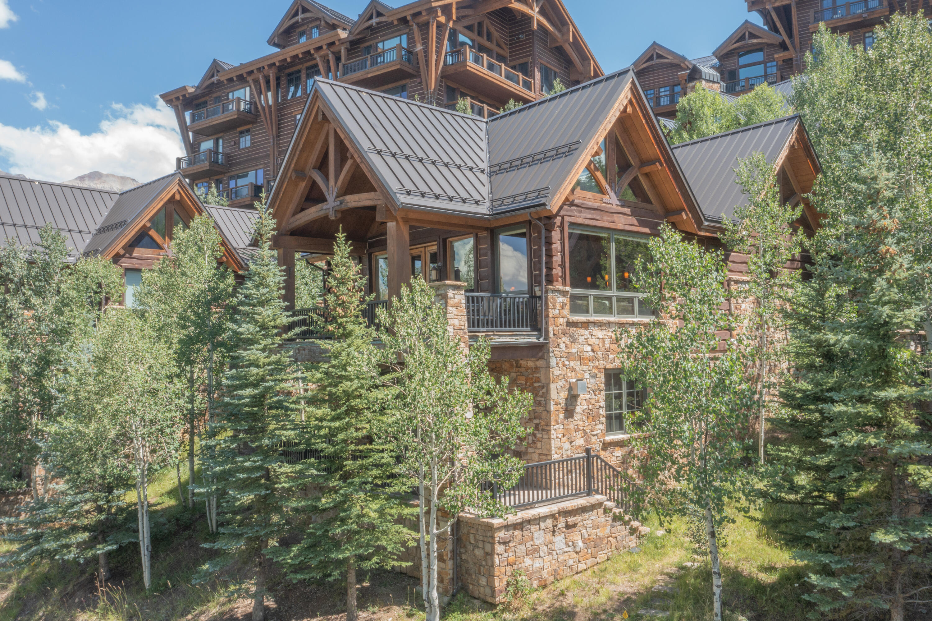 156 Country Club Drive