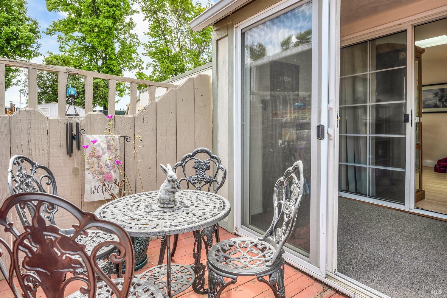 300 Stony Point Rd #423