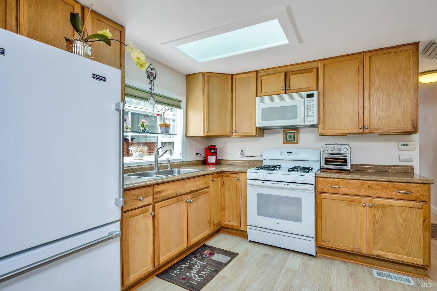 300 Stony Point Rd #423