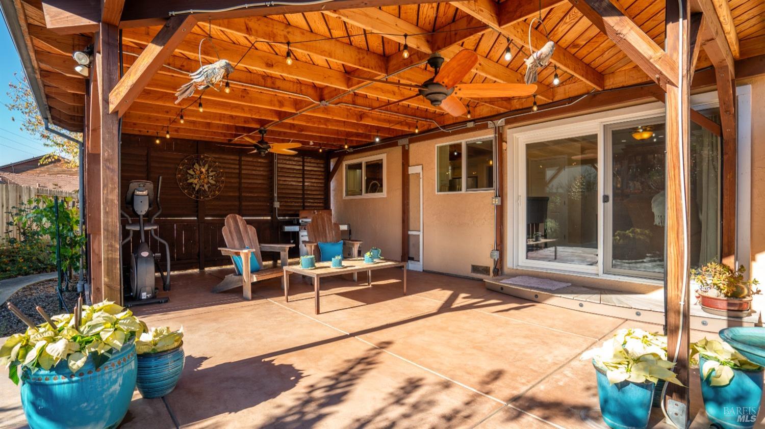 13 Saint Augustine Ct