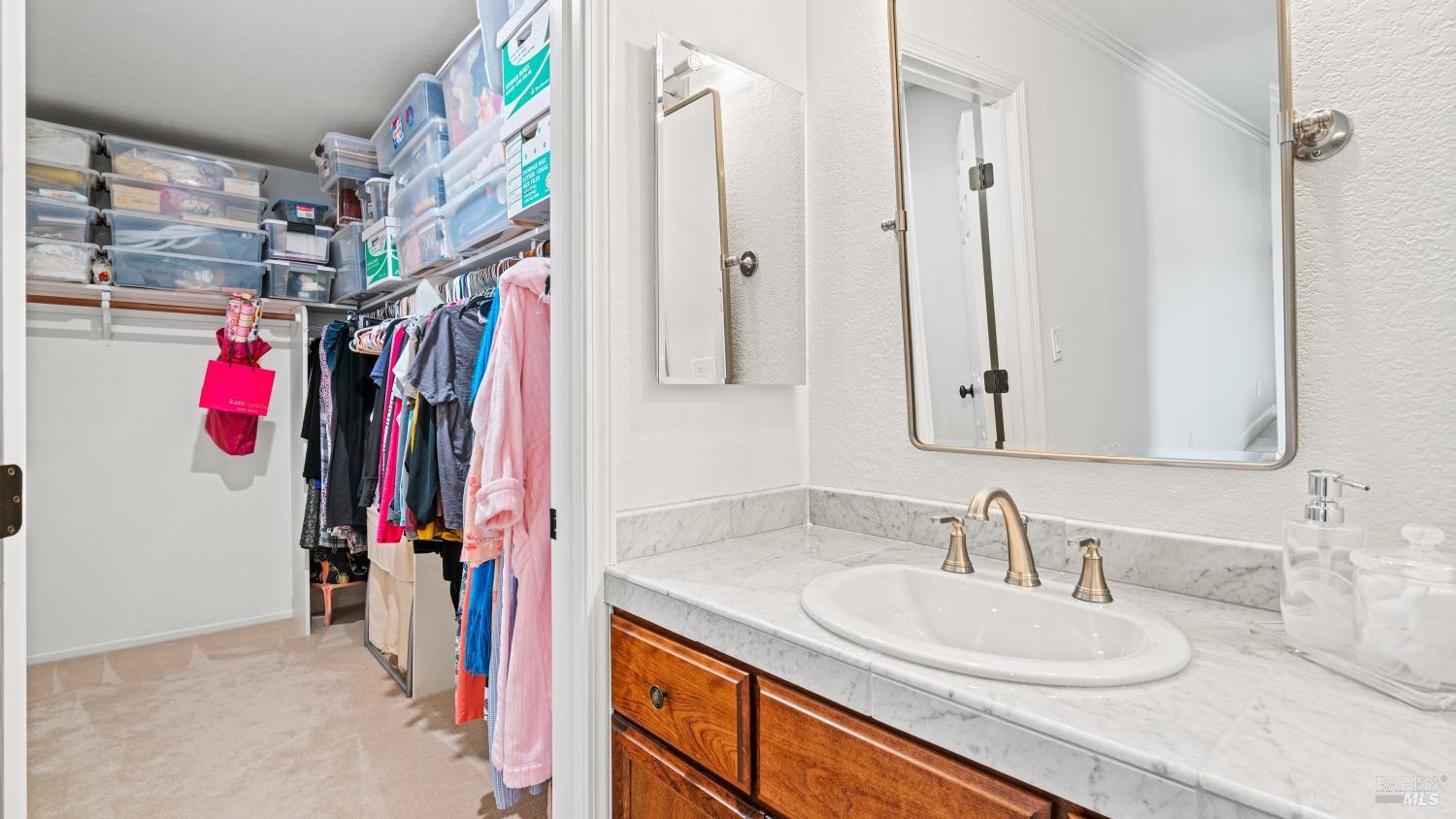 13 Saint Augustine Ct