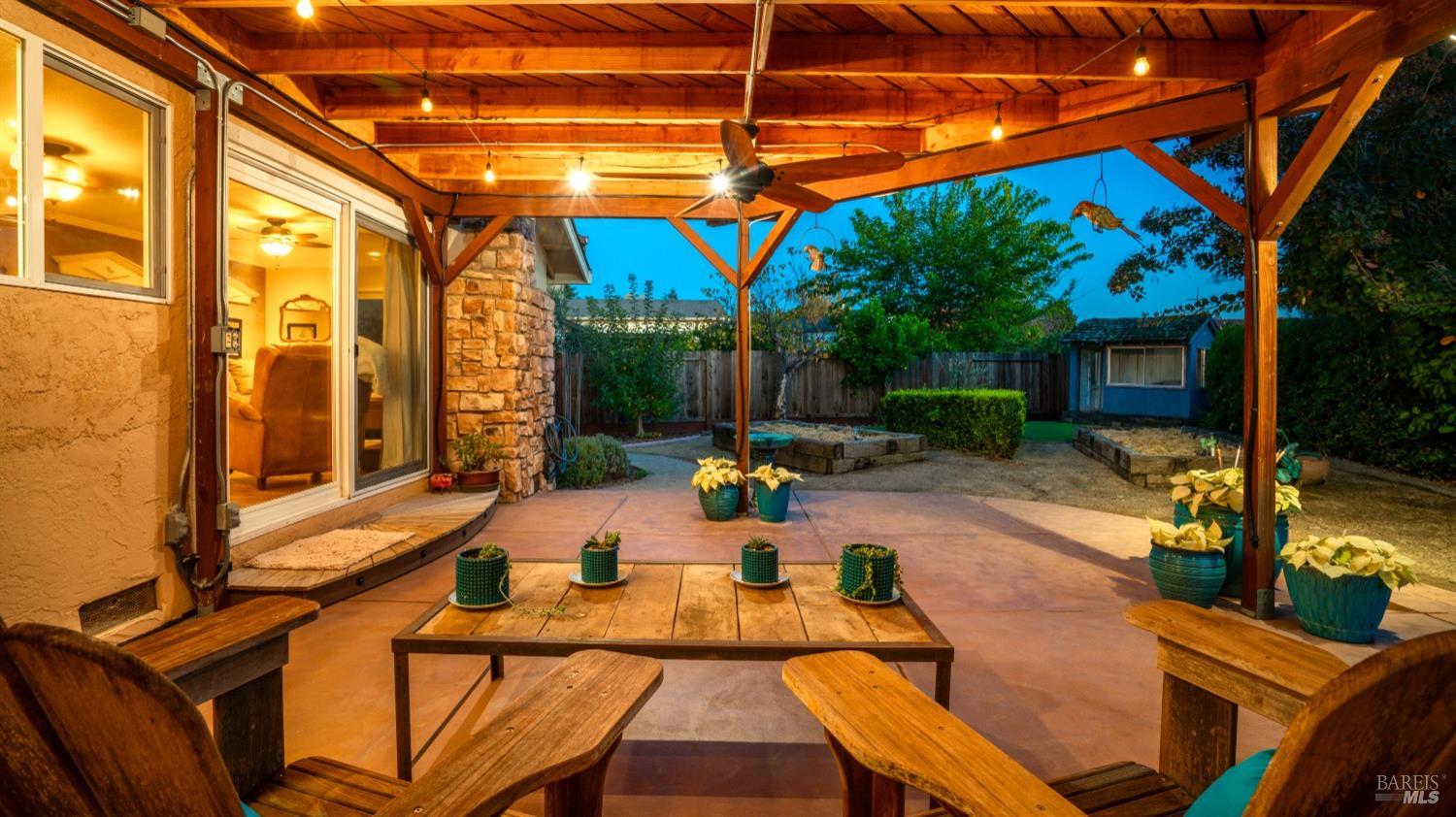 13 Saint Augustine Ct