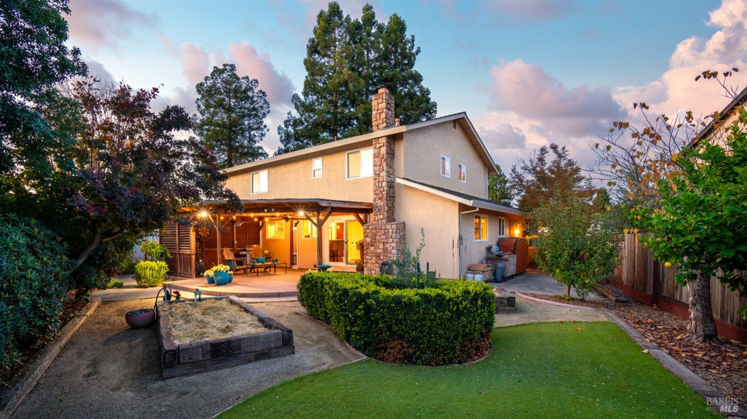 13 Saint Augustine Ct