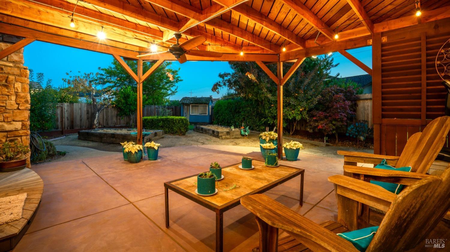 13 Saint Augustine Ct