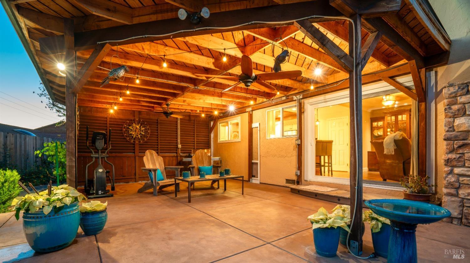 13 Saint Augustine Ct