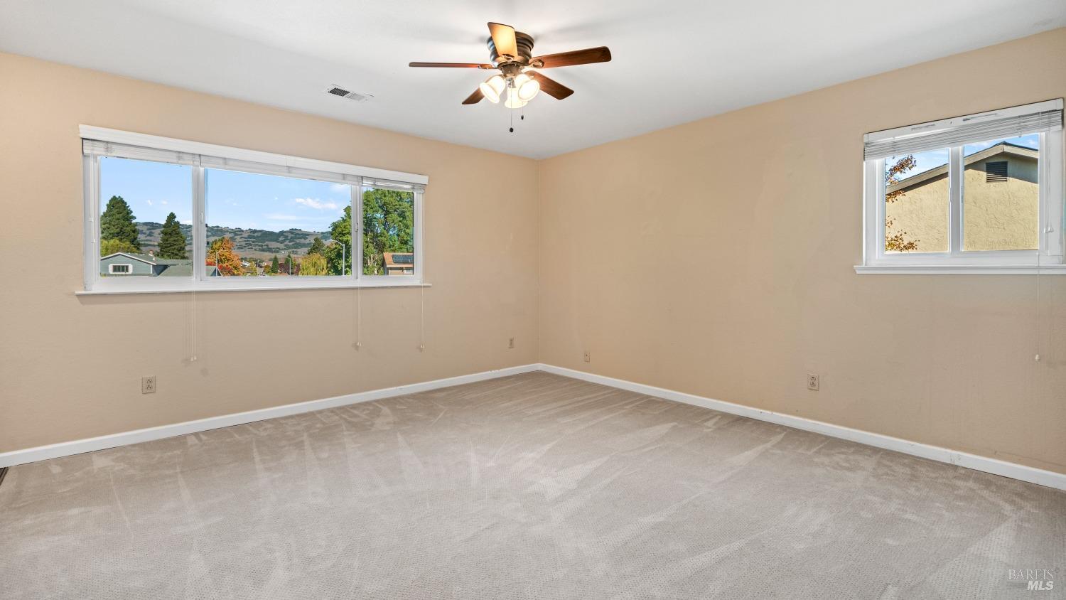 13 Saint Augustine Ct