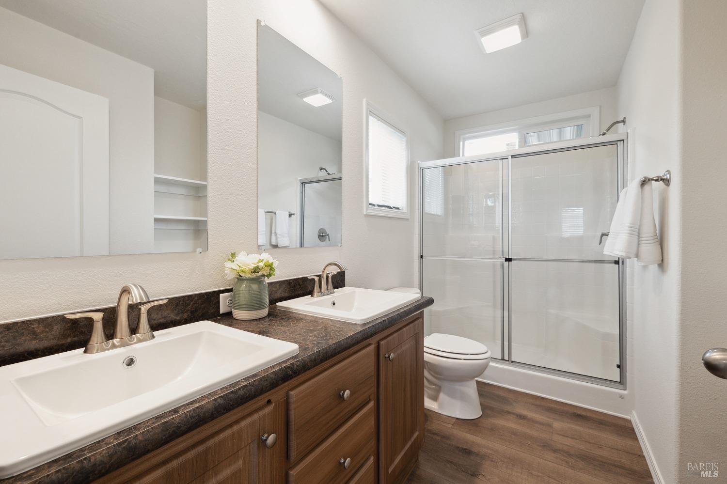 300 Stony Point Rd #508