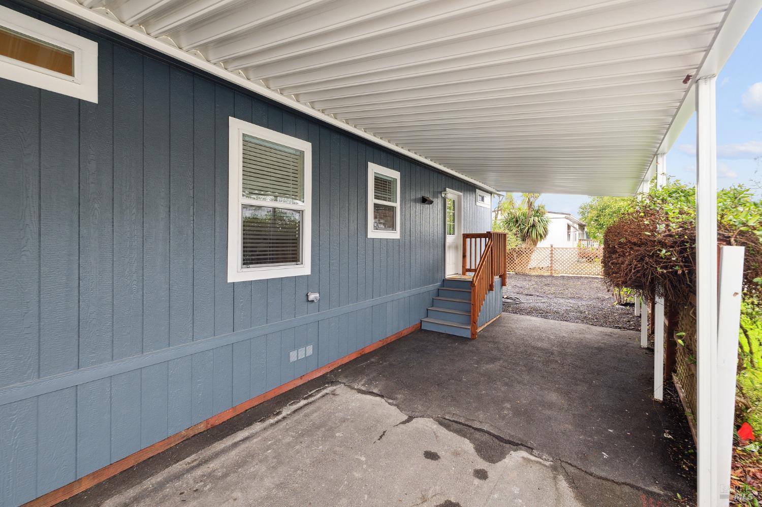 300 Stony Point Rd #508