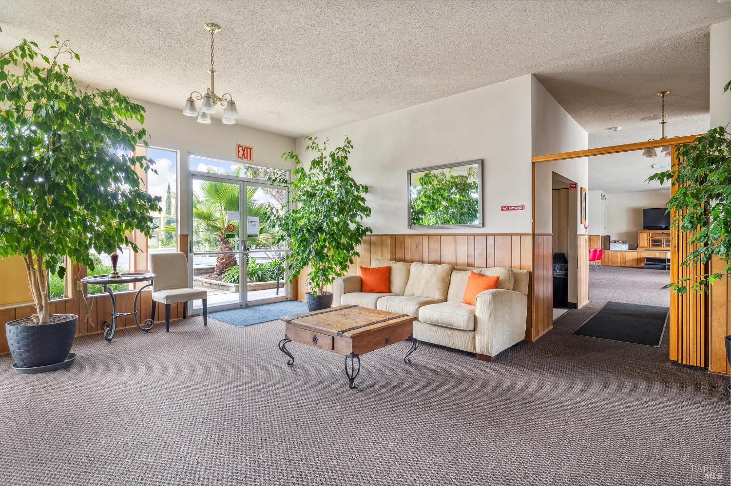 300 Stony Point Rd #508