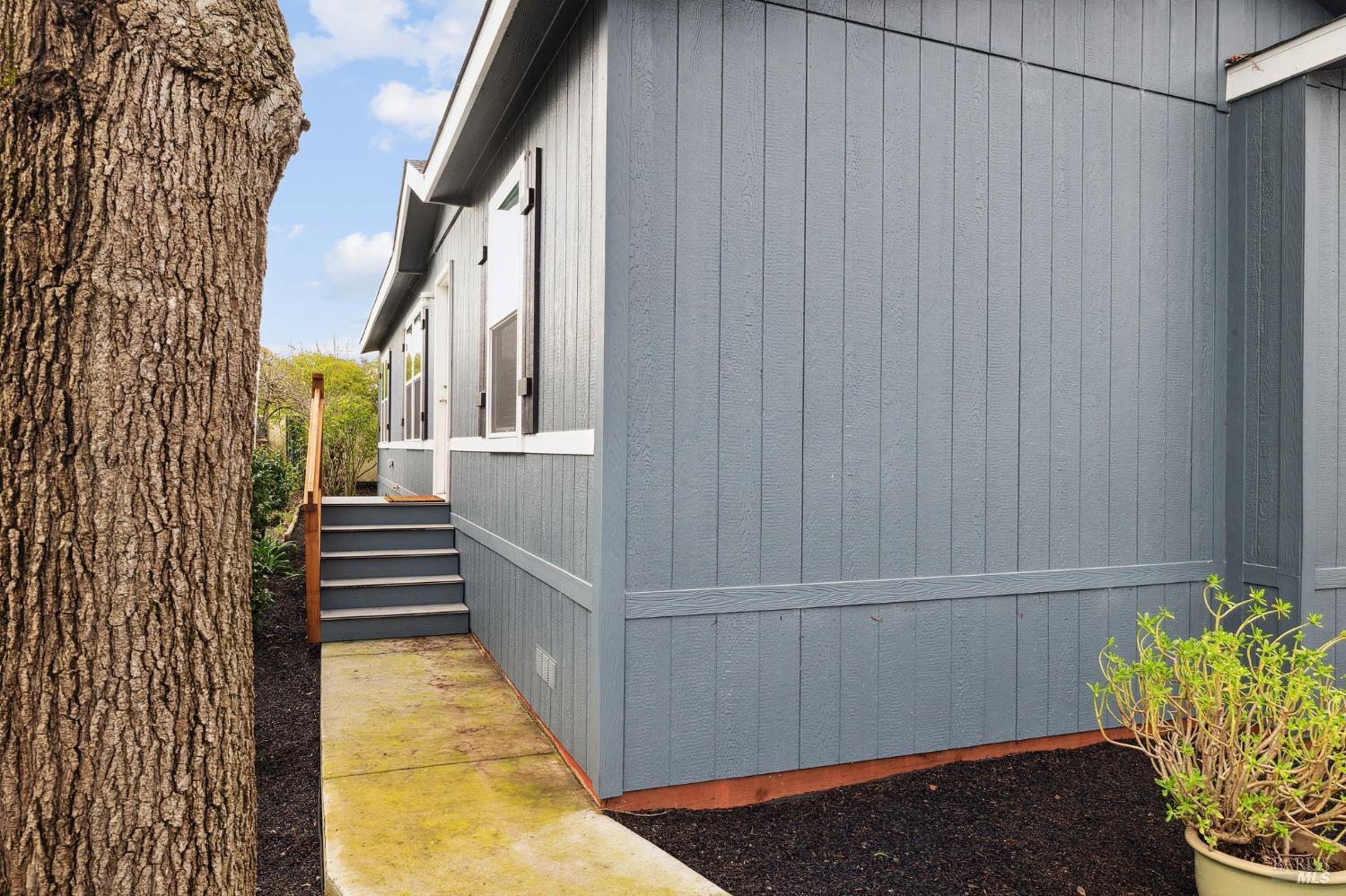 300 Stony Point Rd #508